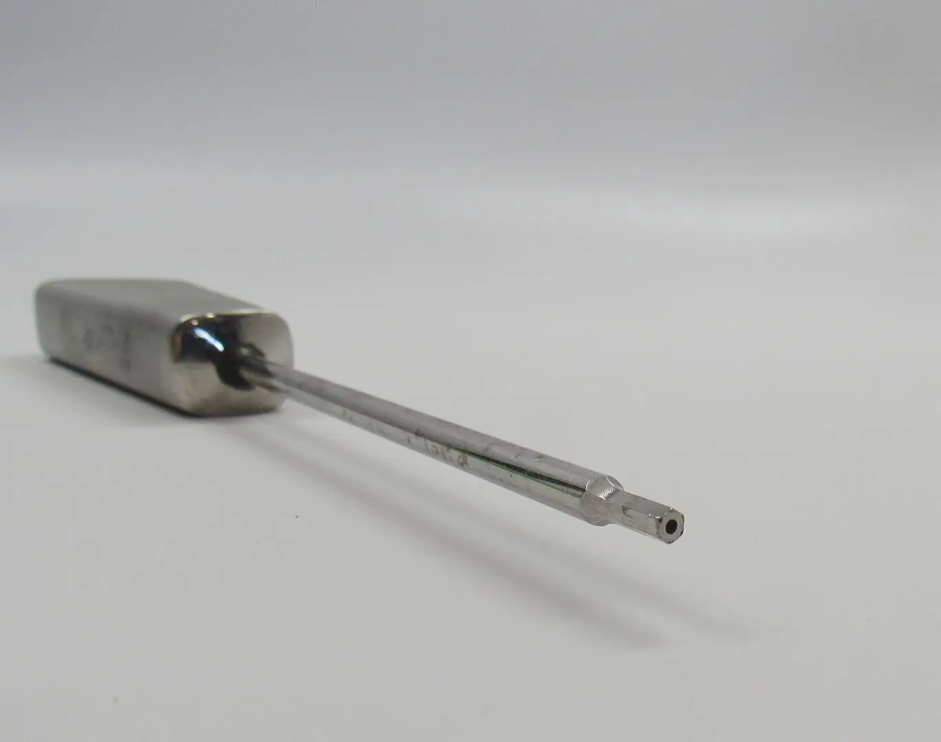 Acufex 014270 Orthopedic 7mm Cannula Flex Silk Driver - Image 4