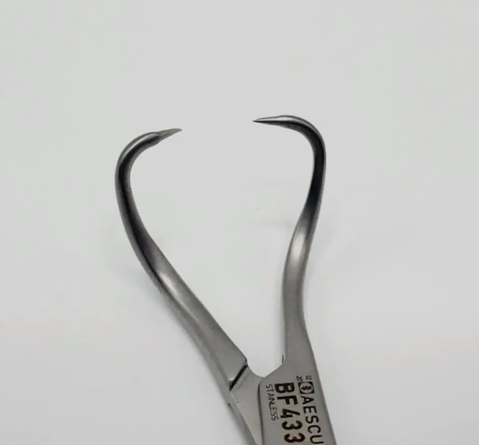 Aesculap BF433R Backhaus Towel Clamp 5-1/4" Excellent Condition - Image 2