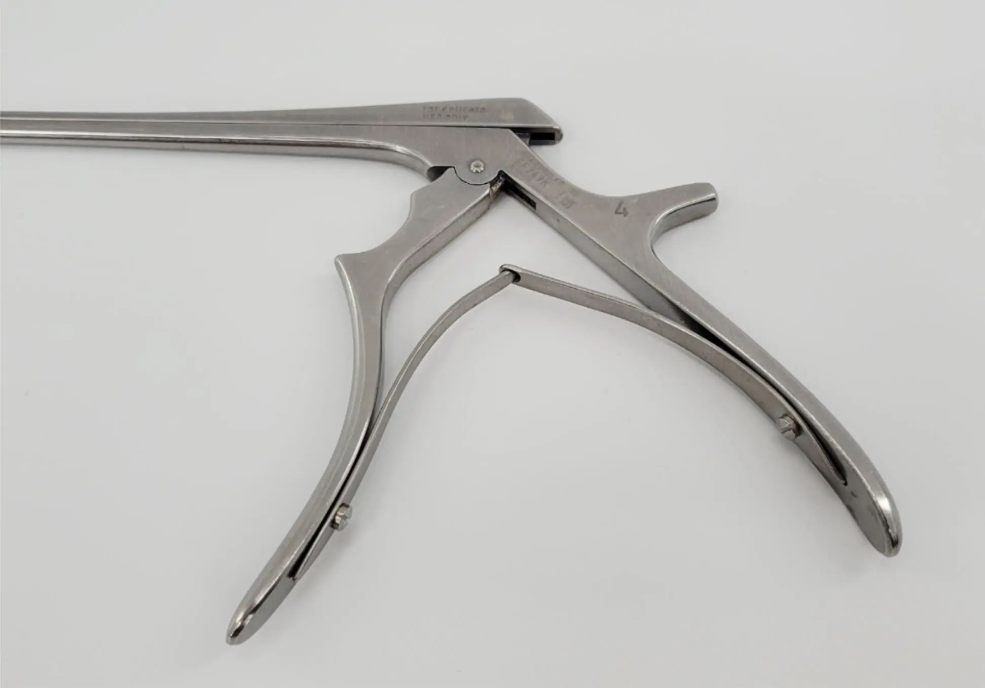 Aesculap FF769R Kerrison Non-Detachable Rongeur 130° Upward 10" - Image 3