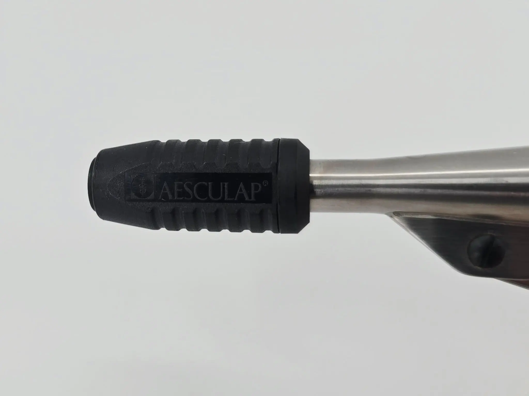 Aesculap PM957R Axial Ring Handle Only w/ Ratchet Lock 6-3/4" - Image 4