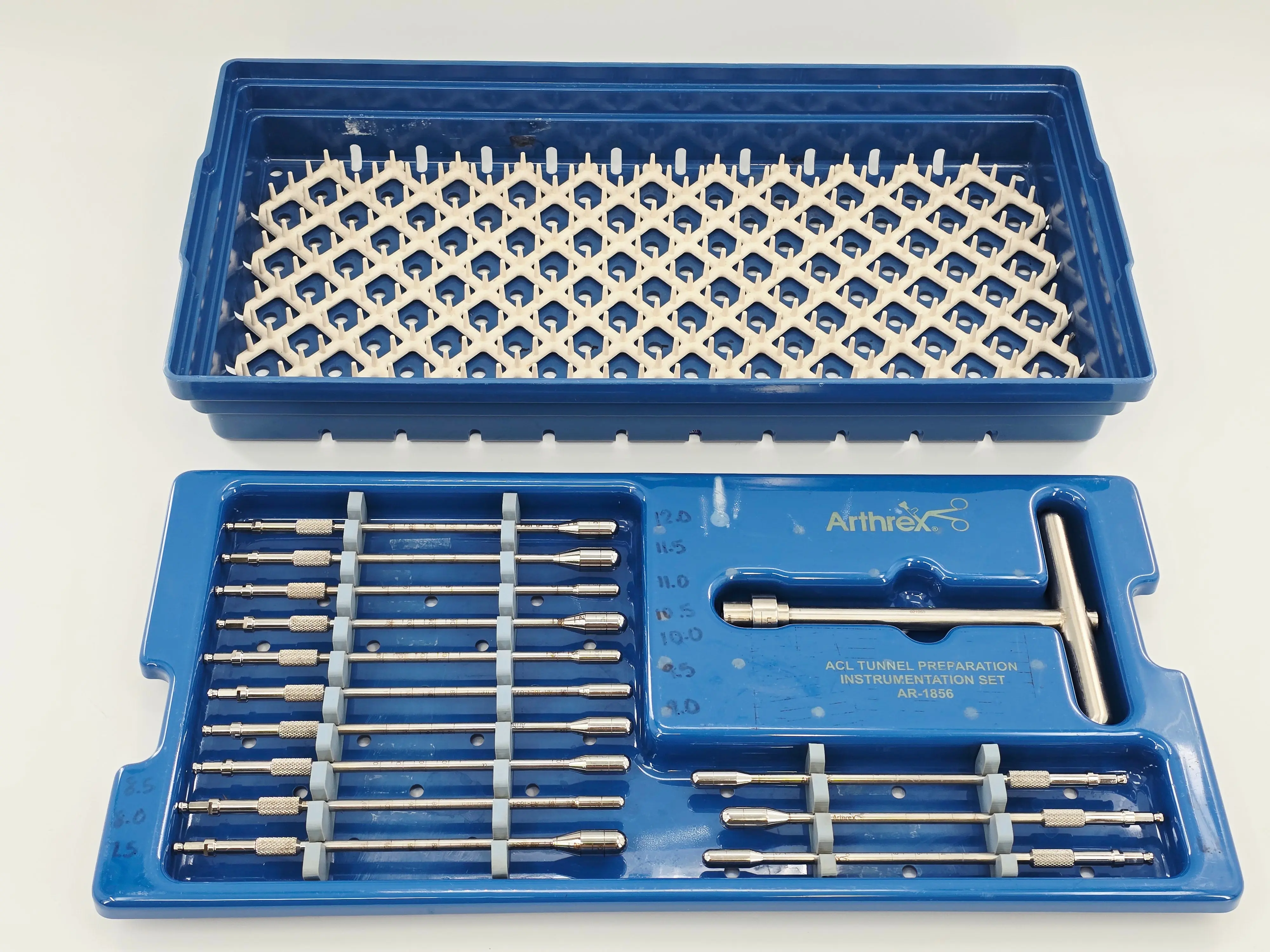Arthrex AR-1854 Tunnel Dilator 14 Piece Instrument Set w/ T-Handle & AR-1856 Pan - Image 3