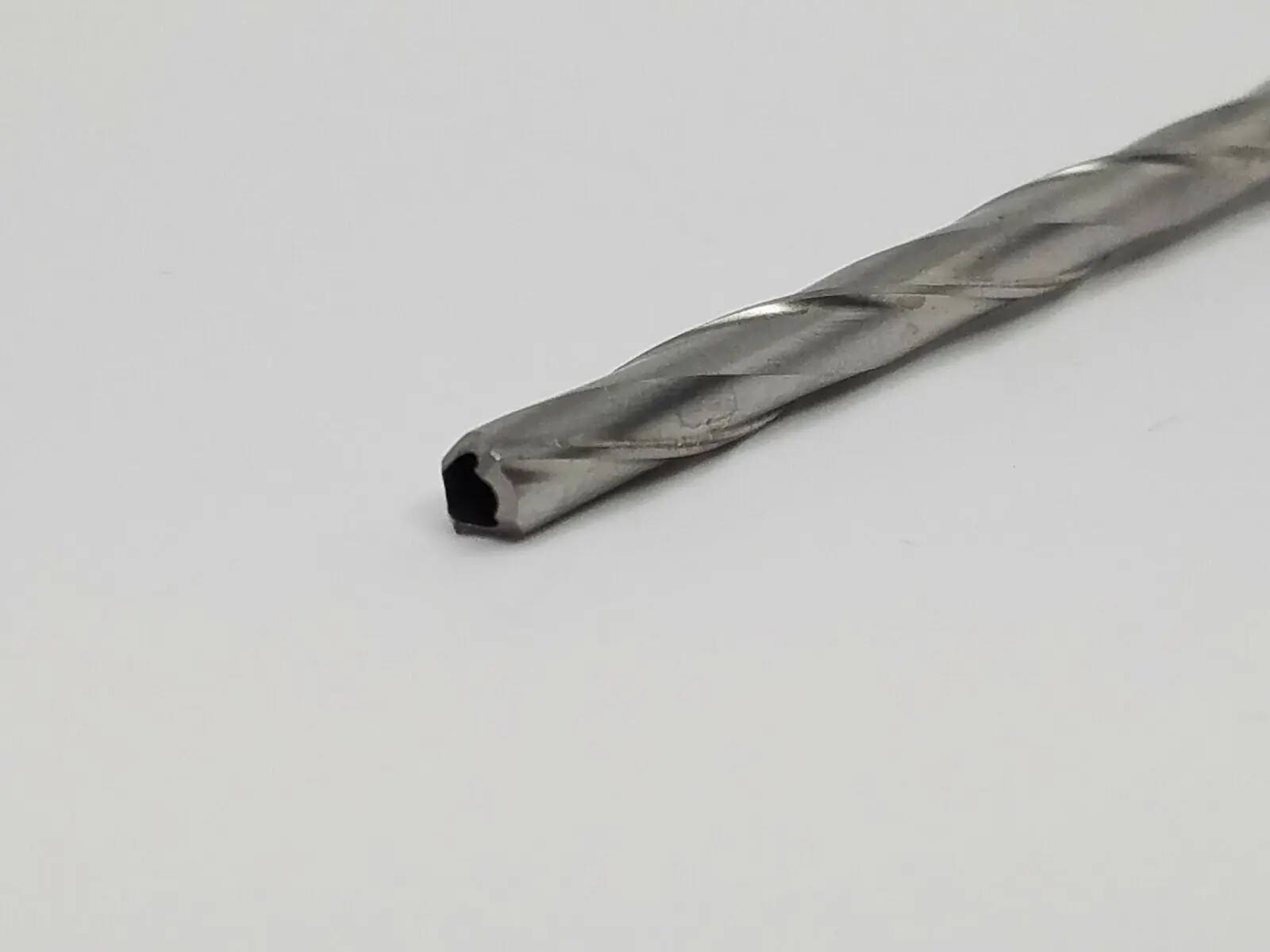 Arthrex AR-8967-67C Orthopedic Cannulated Drill Bit 6.7mm 7" - Image 3