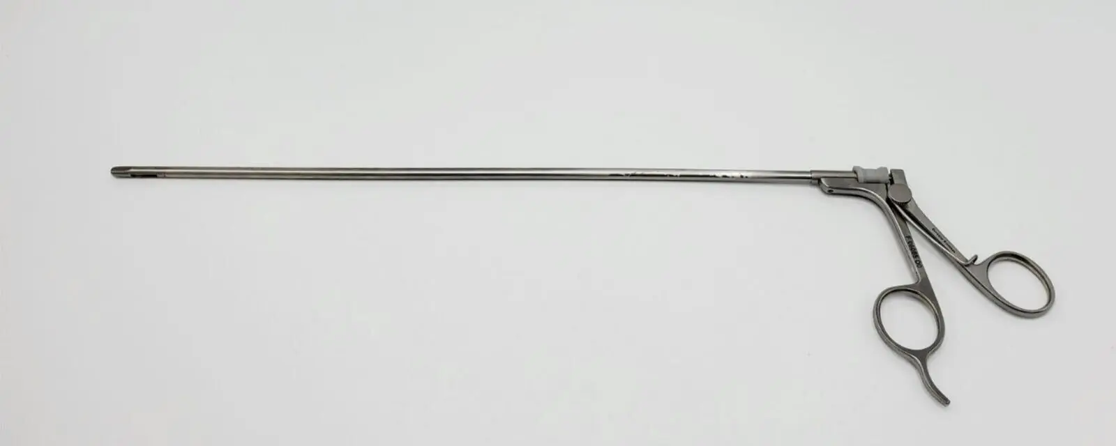 Cabot Medical 004267-901 Grasping Forceps 5mm Laparoscopy 16-1/4" - Image 2