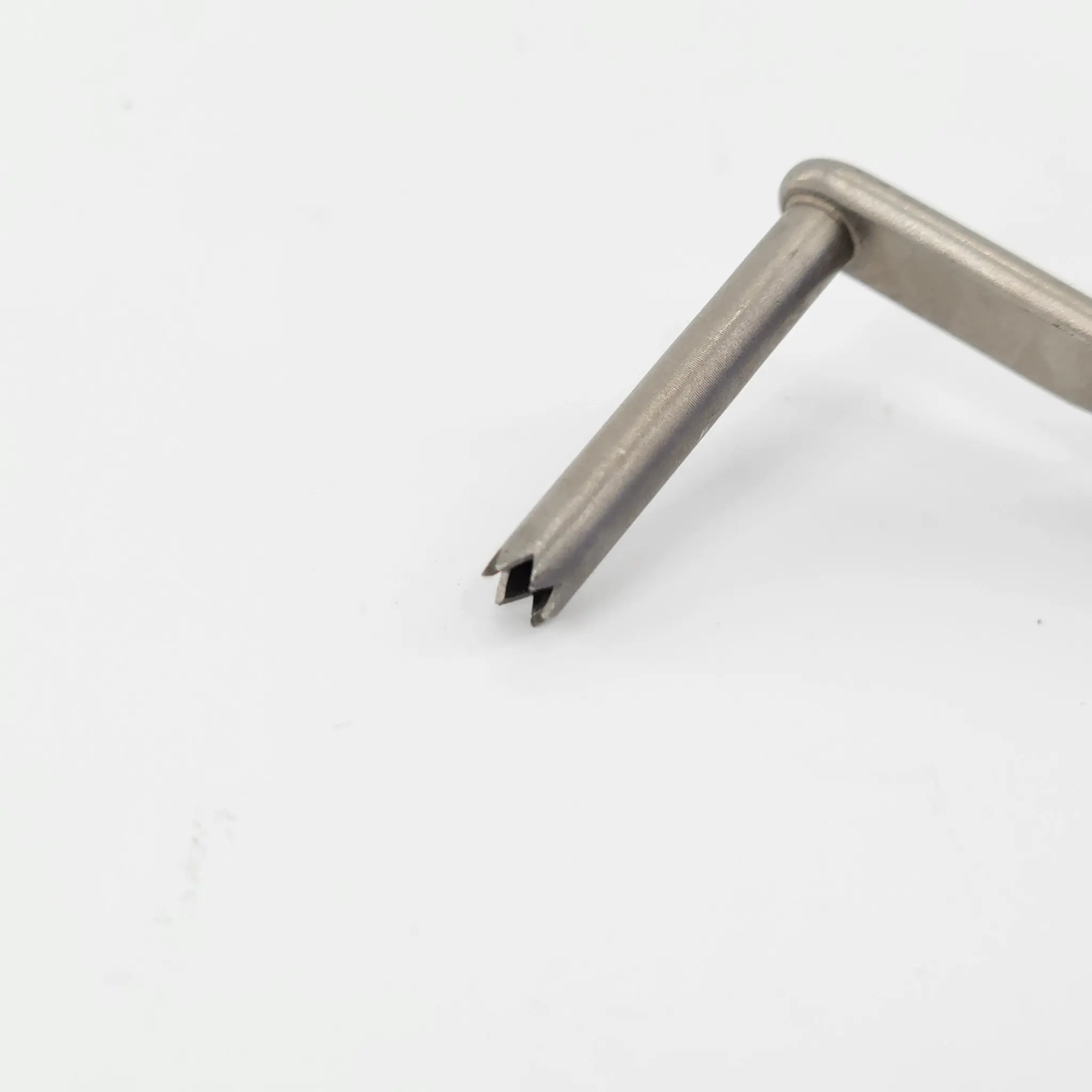 Conmed 10298 Linvatec UltraFix Micromite Drill Guide 5-1/4" - Image 4