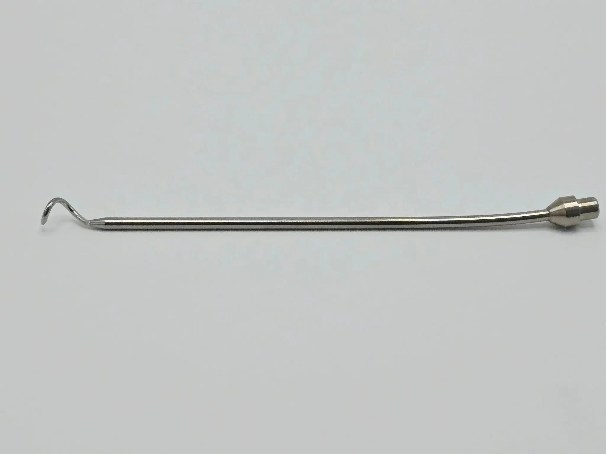 Conmed 97.10215 Suture Hook Corkscrew Right 3.4mm x 130mm - Image 2