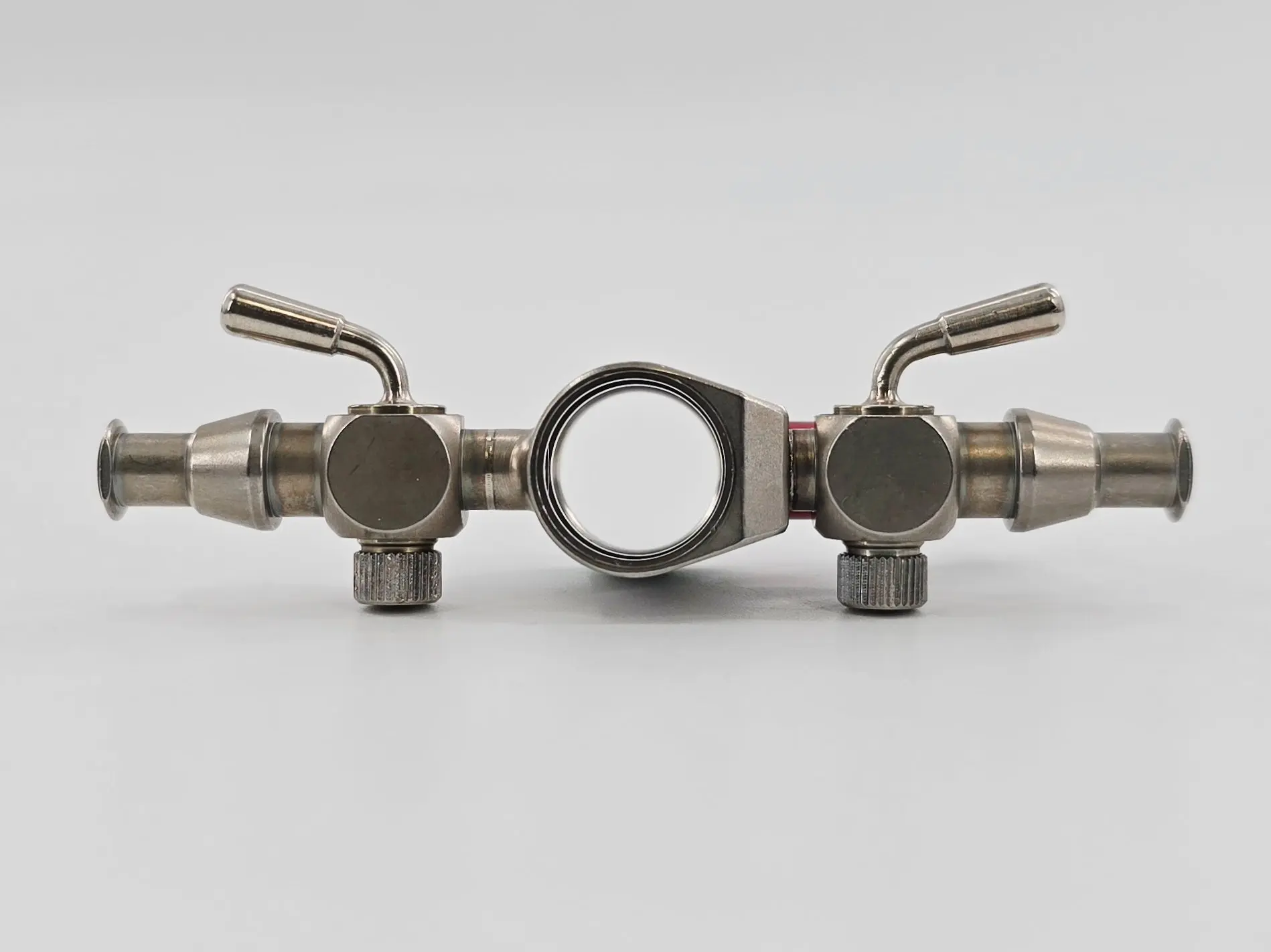 ConMed Linvatec T5102 Pressure Sensing Double Stopcock Assembly 3-1/8" - Image 3