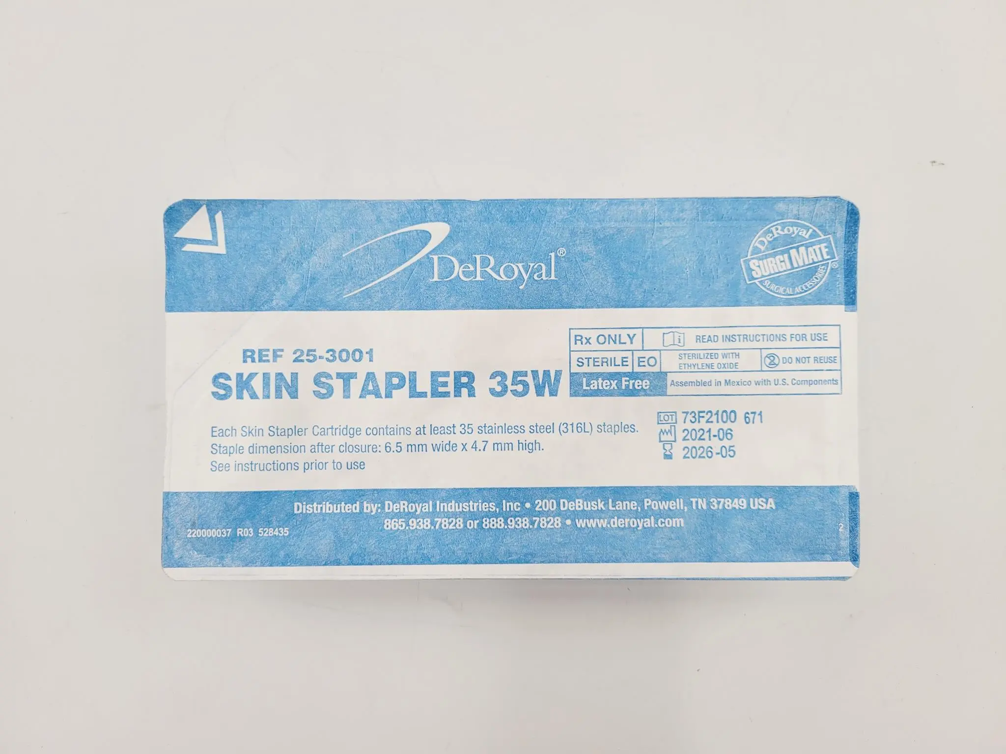 DeRoyal 25-3001 Fixed Head Skin Stapler 35W Sterile Surgical Wound Closure Stapler - Image 2
