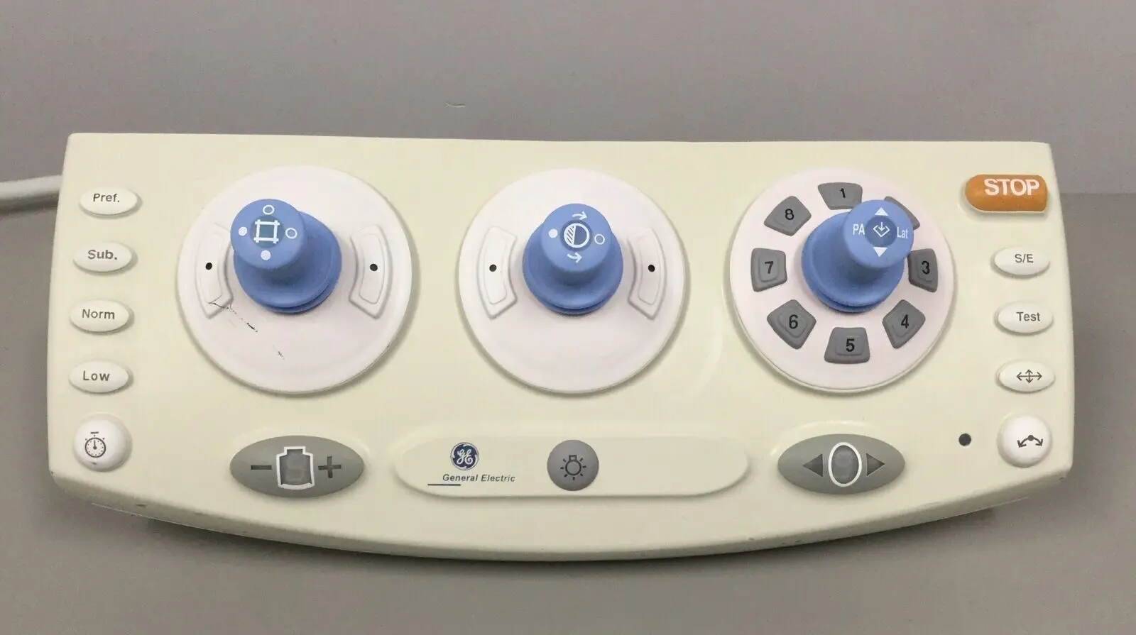 GE 2237459-9 Innova 2000 Cath Lab TSSC Control Console - Image 3