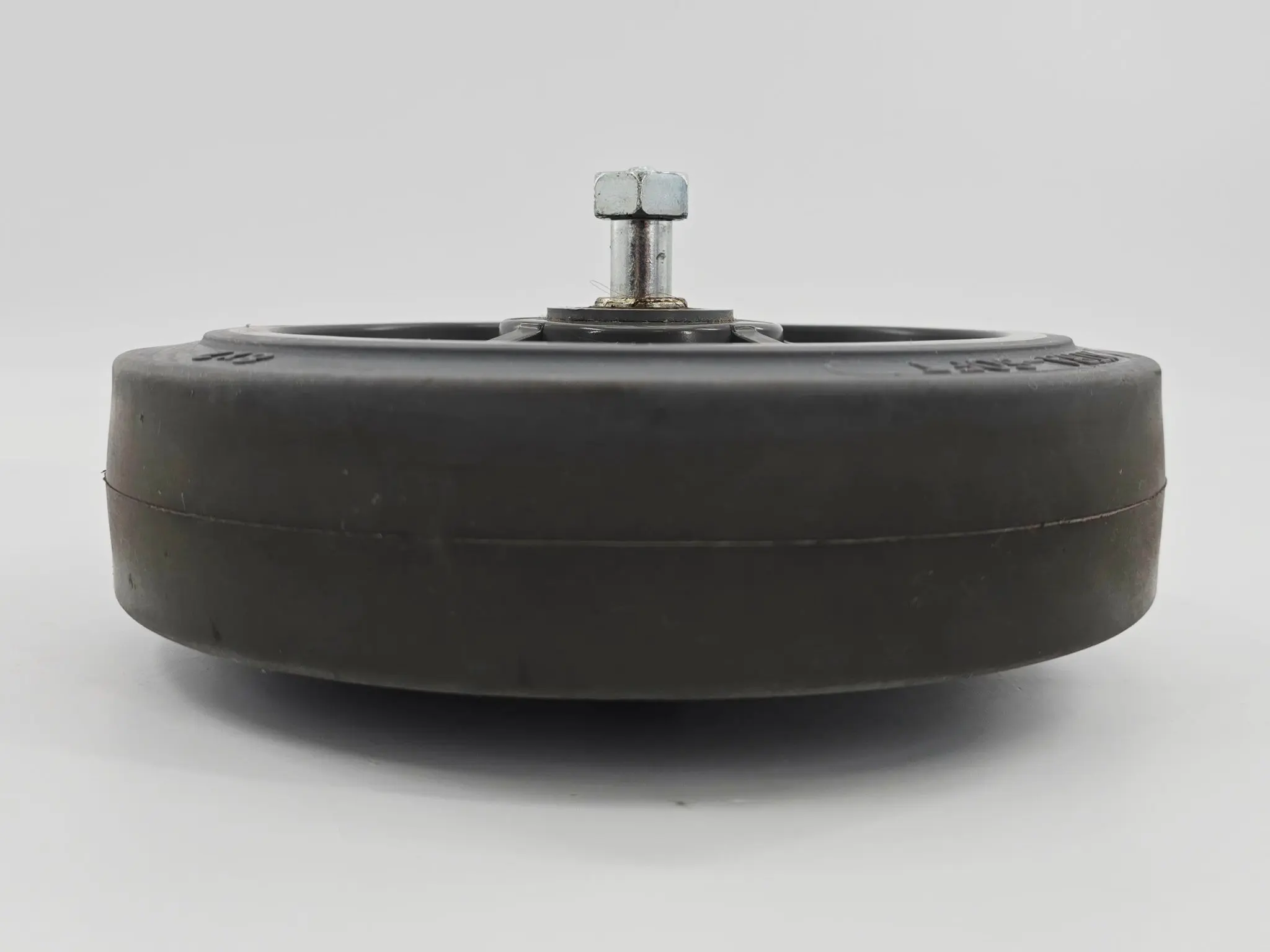 GE AMX-4 46‑303780P1 Two Front Casters Extra Soft 8" x 2" Set of 2 - Image 4
