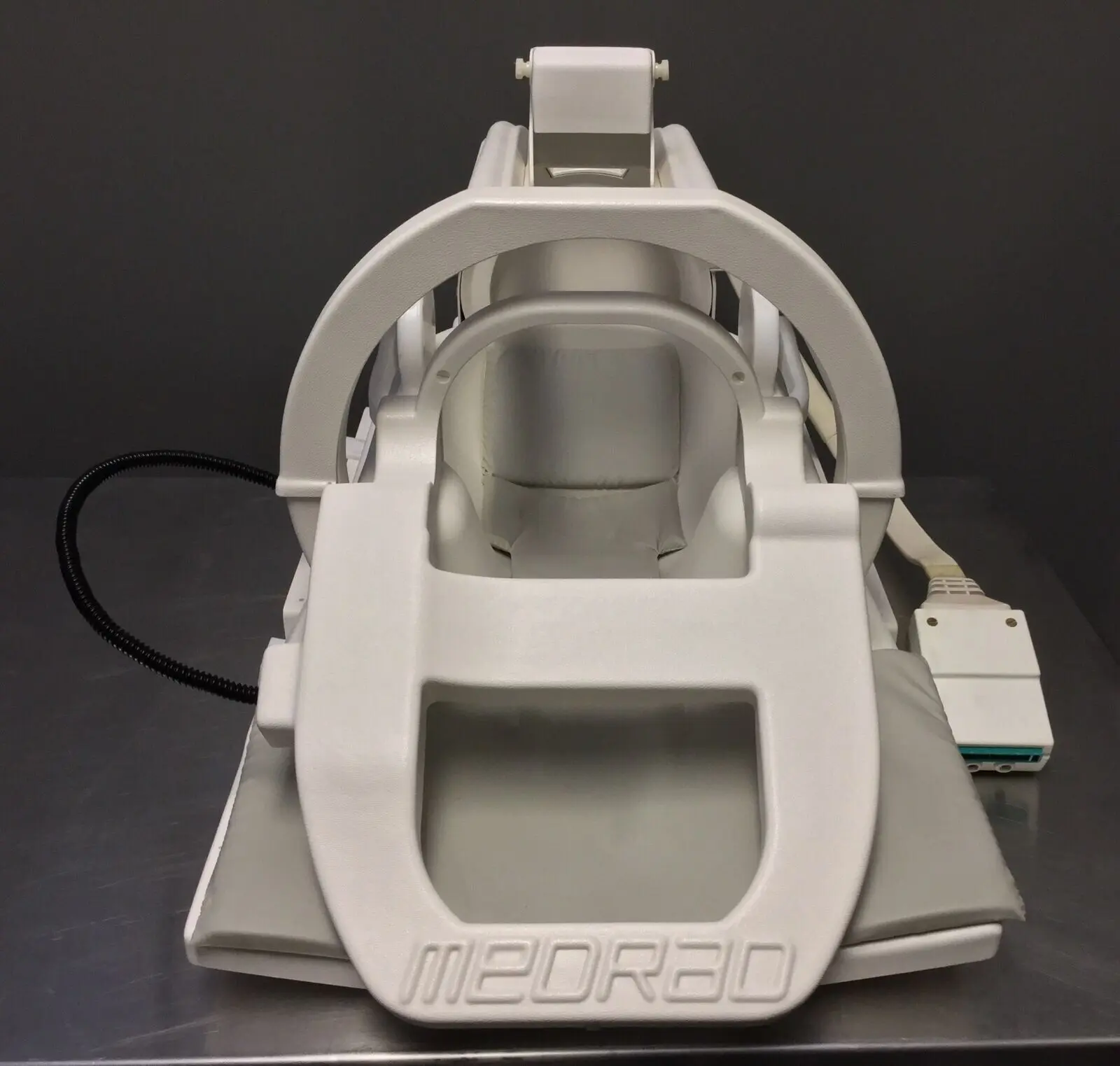 GE Medrad 2330440-2 Signa 1.5T Neurovascular Array MRI Coil Certified - Image 3
