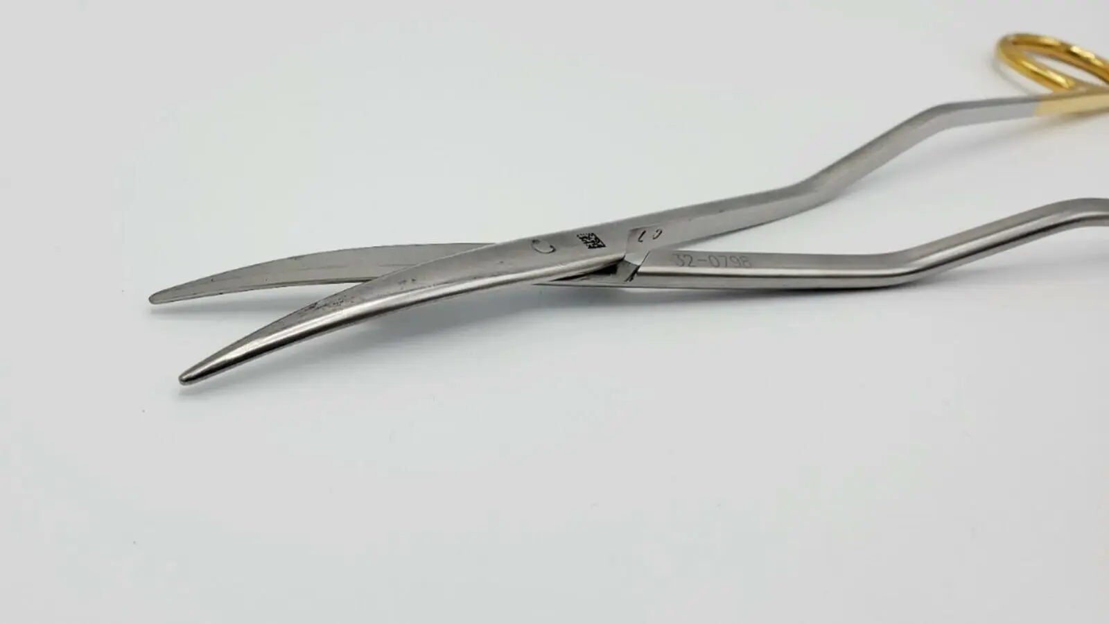 Genzyme 32-0798 Bayonet Surgical Scissors 9" Used - Image 3