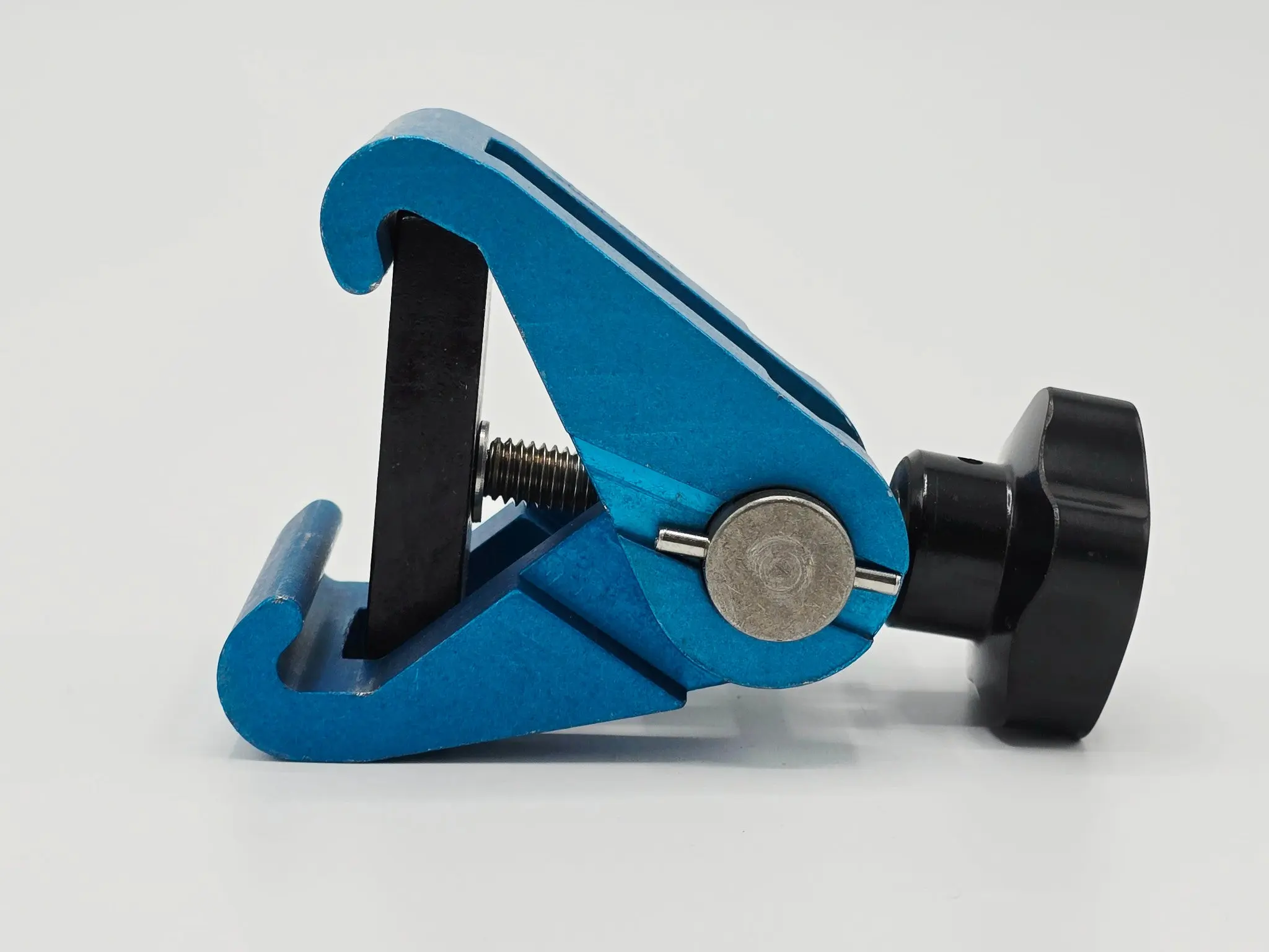 Innovative Medical Products Steri Clamp - Image 5