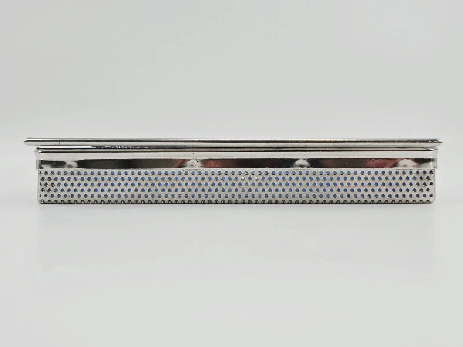 Instrument Sterilization Case with Lid 7-1/4" x 5-1/2" x 1-1/4" – Used - Image 4