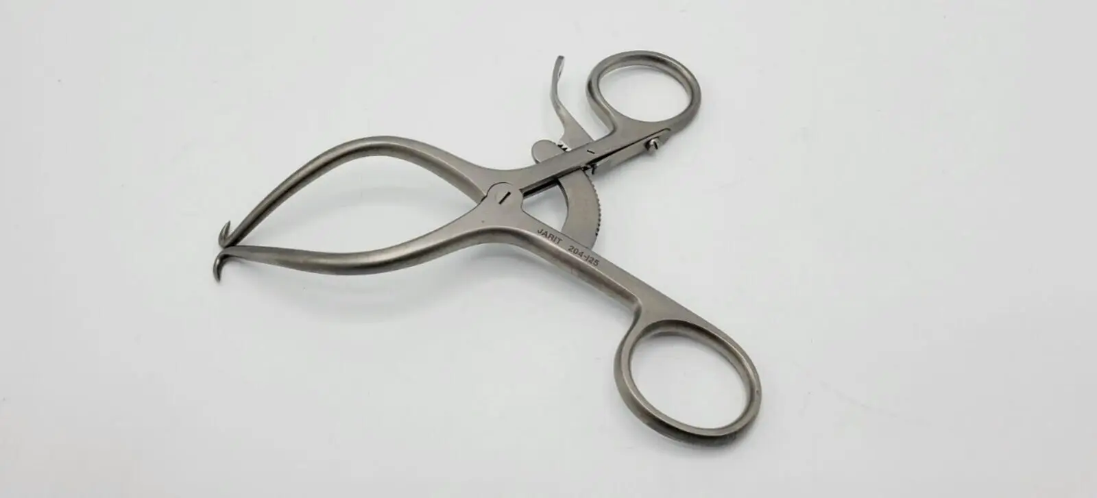 Jarit 204-125 Gelpi Perineal Retractor 9.6mm Curved 5-1/2" - Image 2