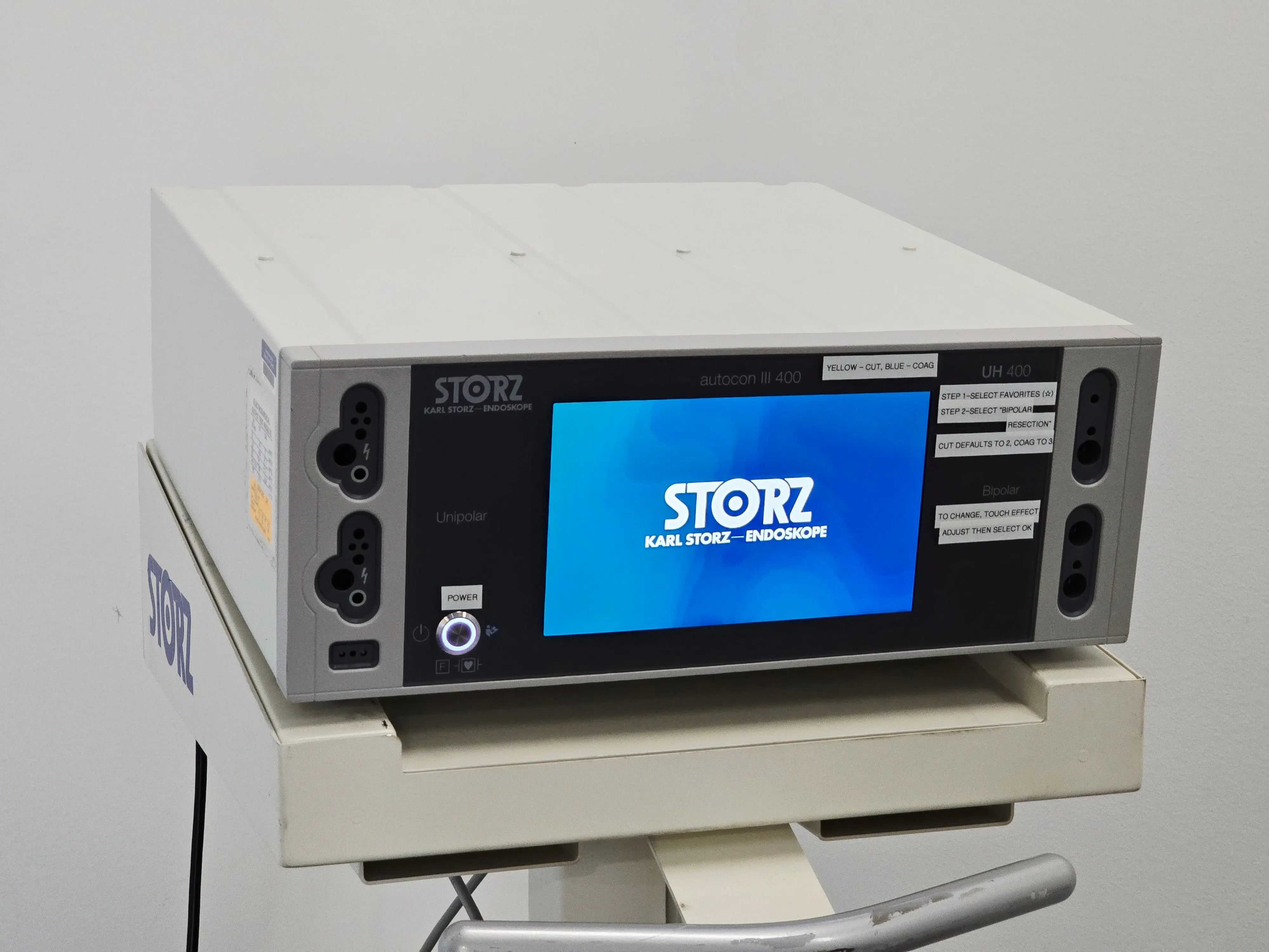 Karl Storz AUTOCON III 400 HF Generator UH 400, 400W Multidisciplinary Electrosurgical Unit With Cart & Foot Pedal Set - Image 2