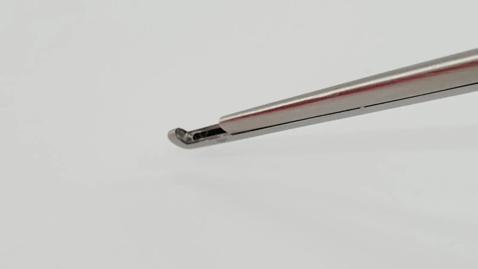 KMedic KM 47-988 Spurling Kerrison Punch 90° Upward 2mm Bite Surgical Instrument – Used - Image 2
