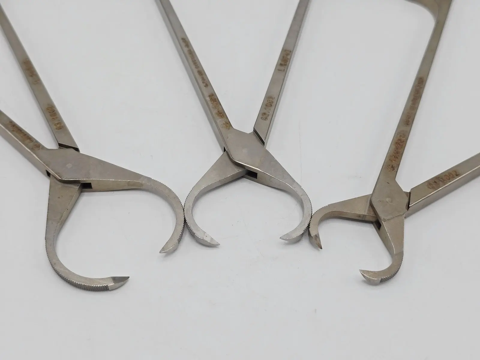 ConMed Linvatec Circular Rasp and Cortical Punch Instrument Set with V. Mueller Case – Used - Image 2