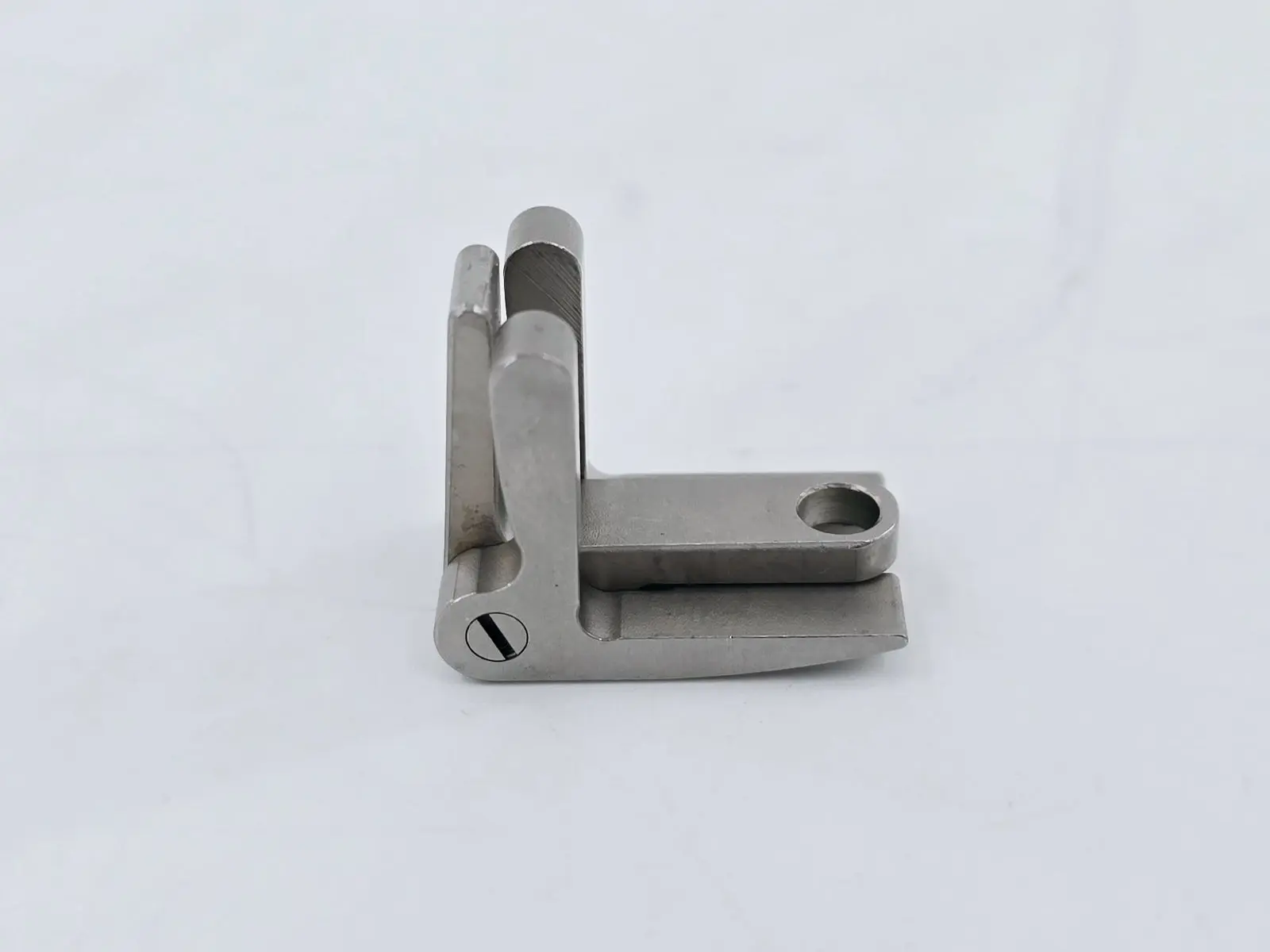Medicon 57.59.30 Riechert Spatula Holder for Leyla Retractor System – Used - Image 4