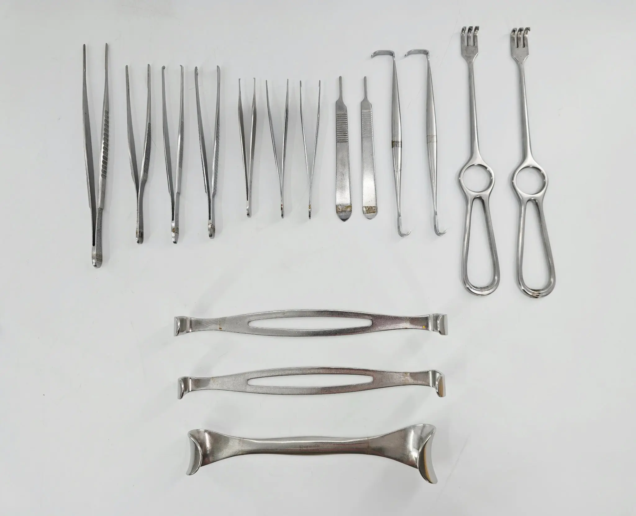 Minor Surgery Instrument Set w/ Sterilization Container 60-Piece Aesculap Konig - Image 5
