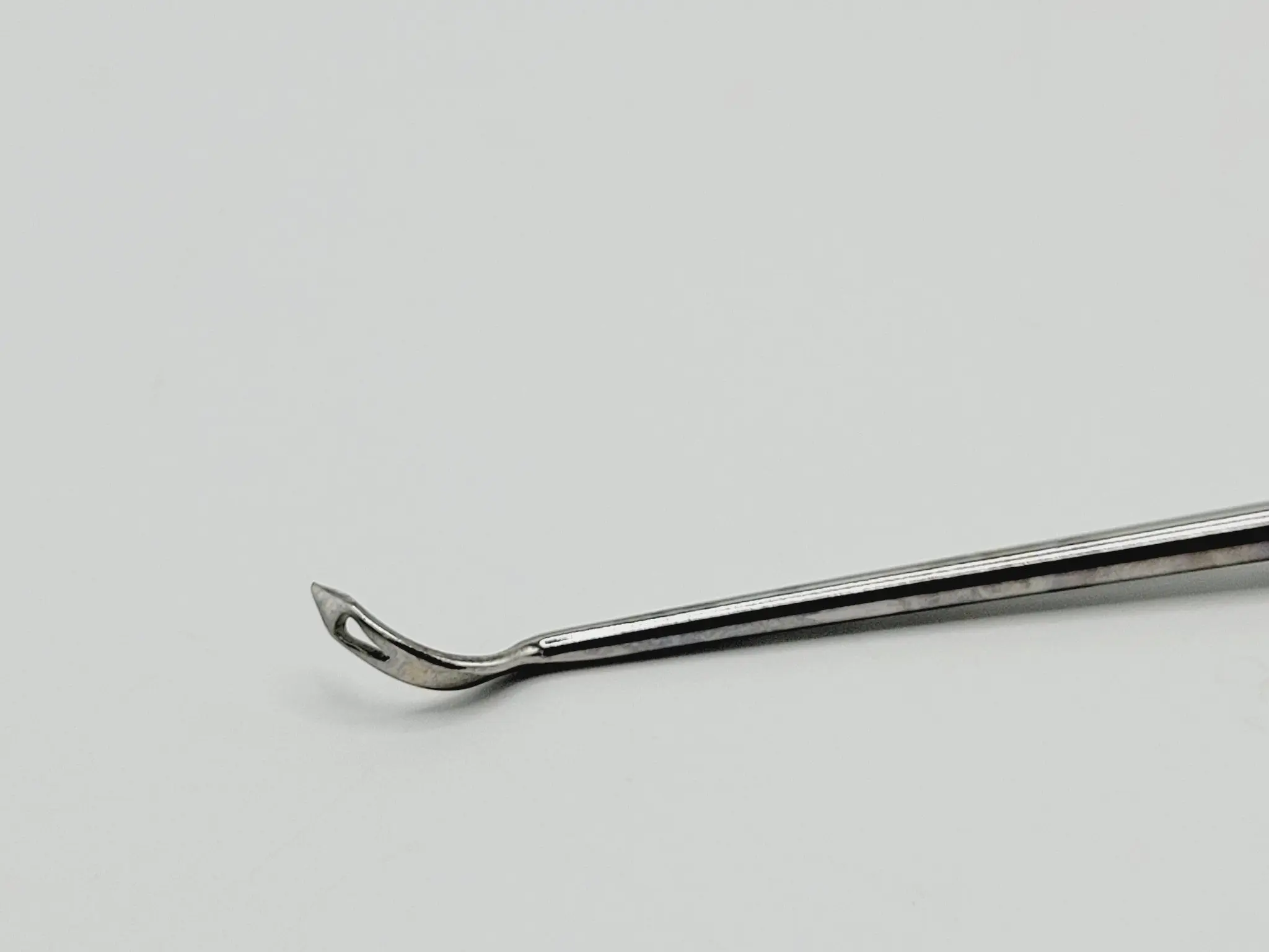 Mitek 214610 Arthroscopic Left Bend 30° Up Suture Leader 11-3/8" - Image 3