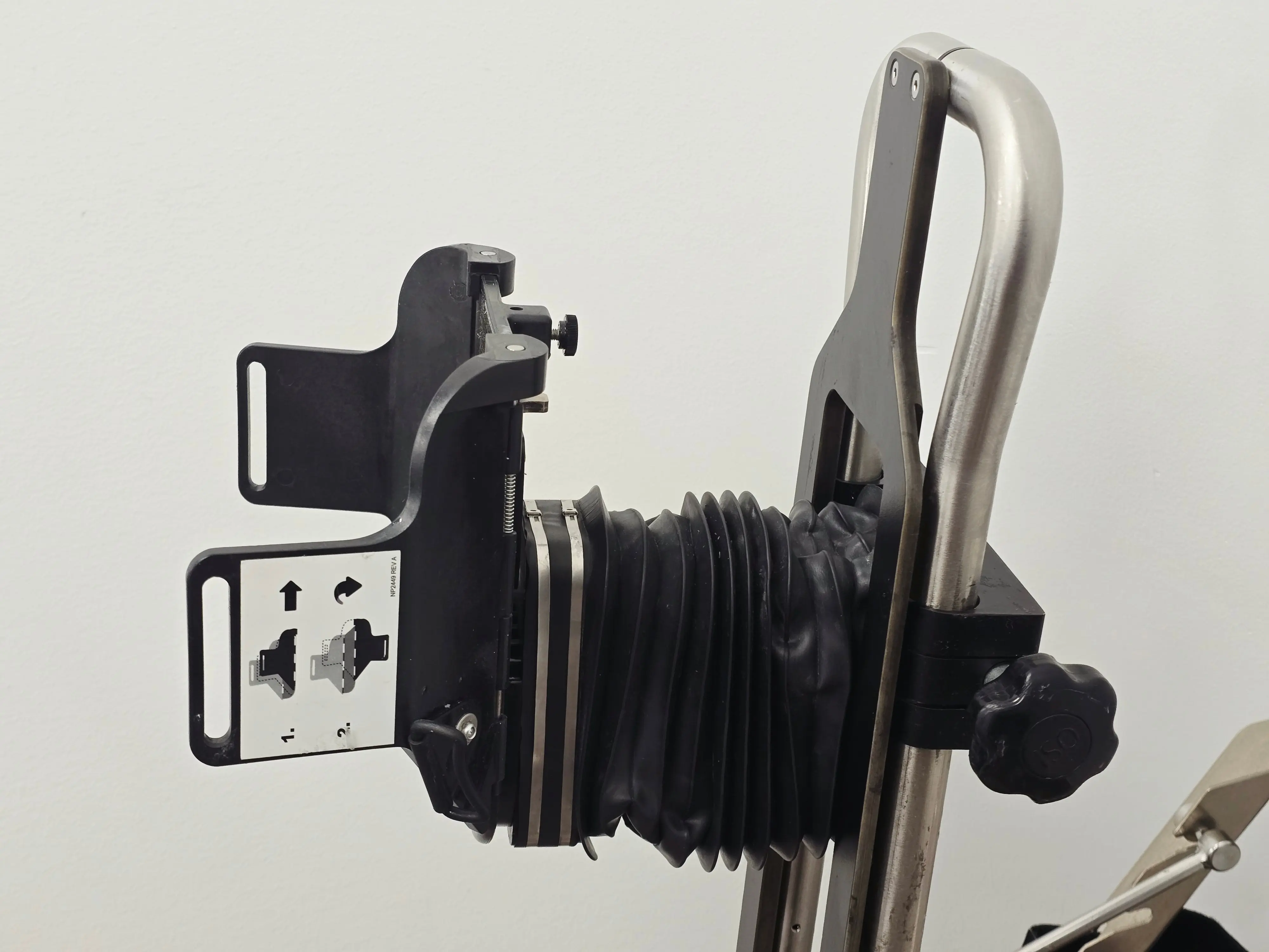 Mizuho OSI 5860 Ultra Shoulder Positioner Surgical Beach Chair Body and Cart - Image 9