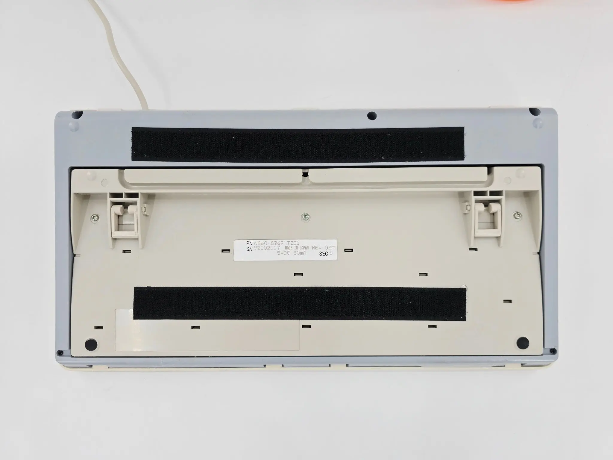 Olympus MAJ-1428 Keyboard for CV-180 Video Processor w/ Cover - Image 3