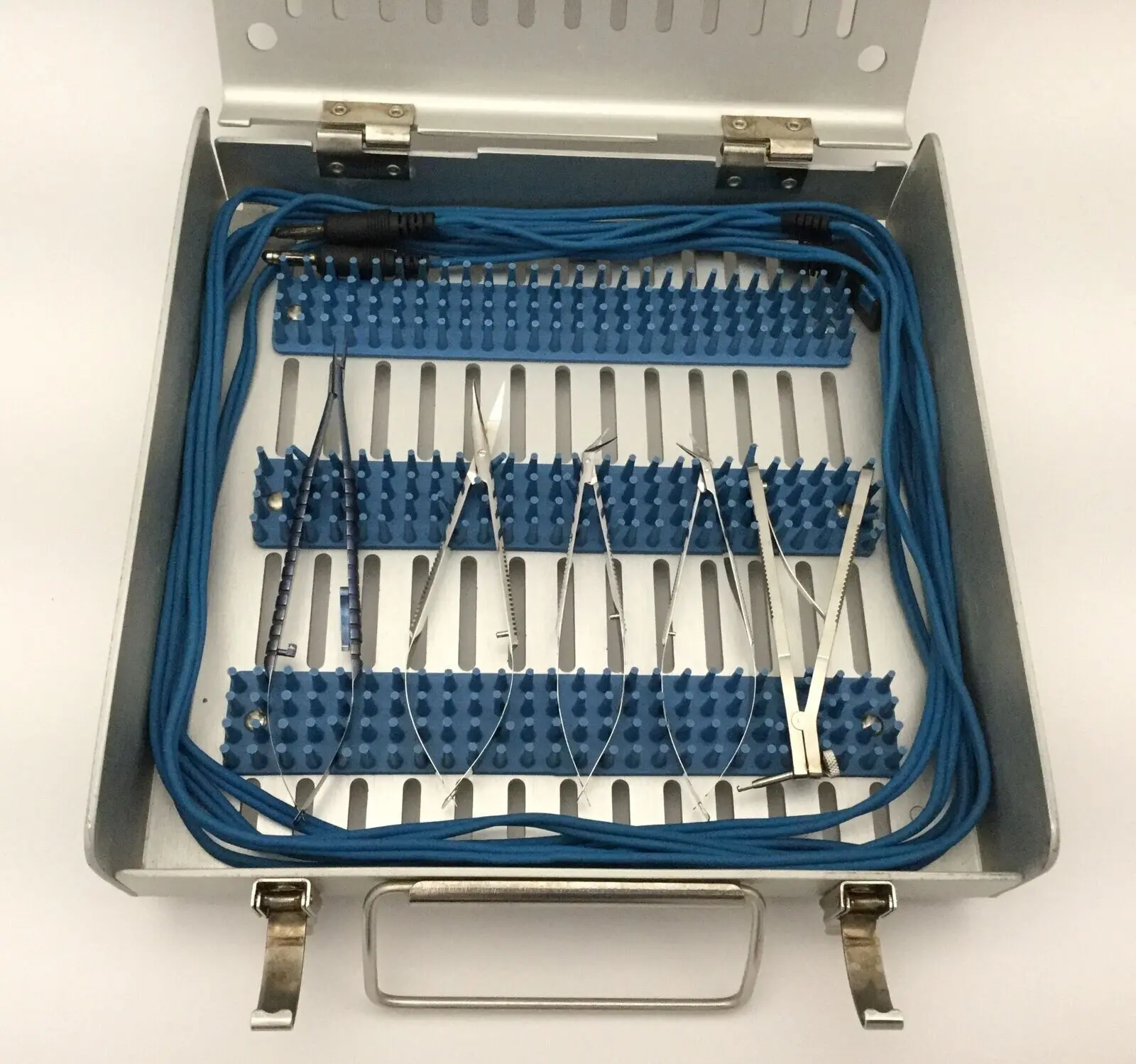Ophthalmic Surgical Instrument Set with Case Inner Tray & Liners 13 Piece Set - Image 3