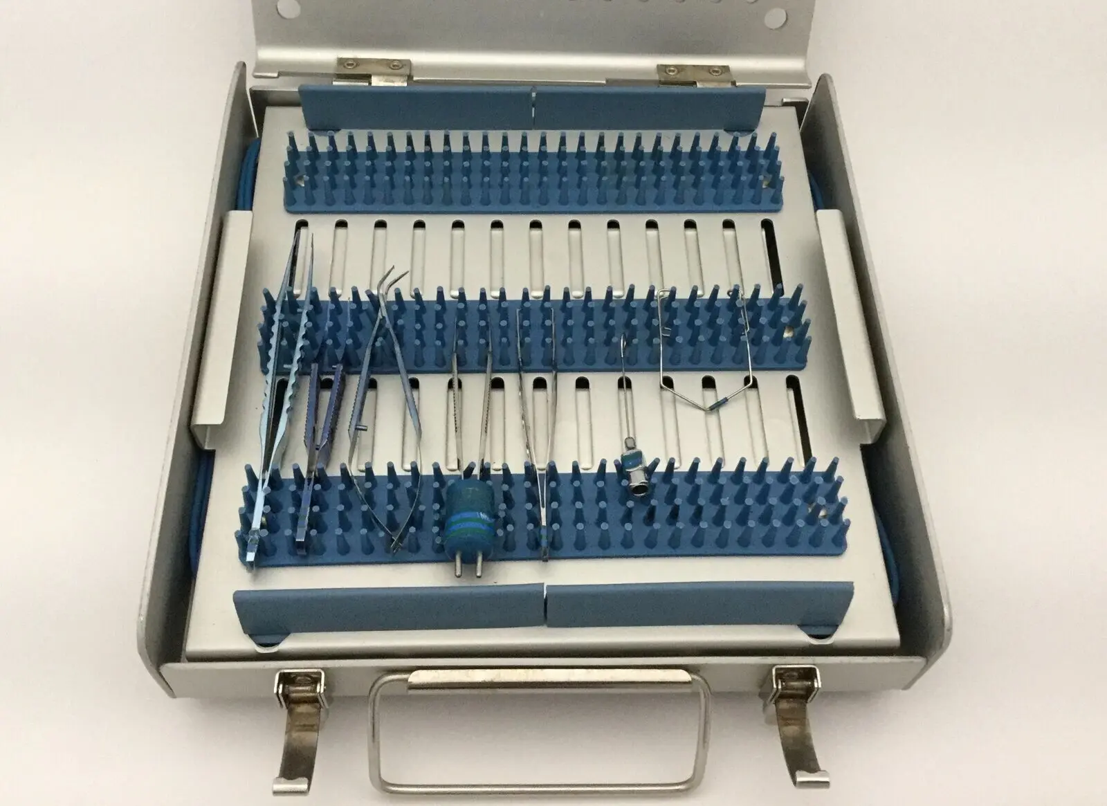 Ophthalmic Surgical Instrument Set with Case Inner Tray & Liners 13 Piece Set - Image 4