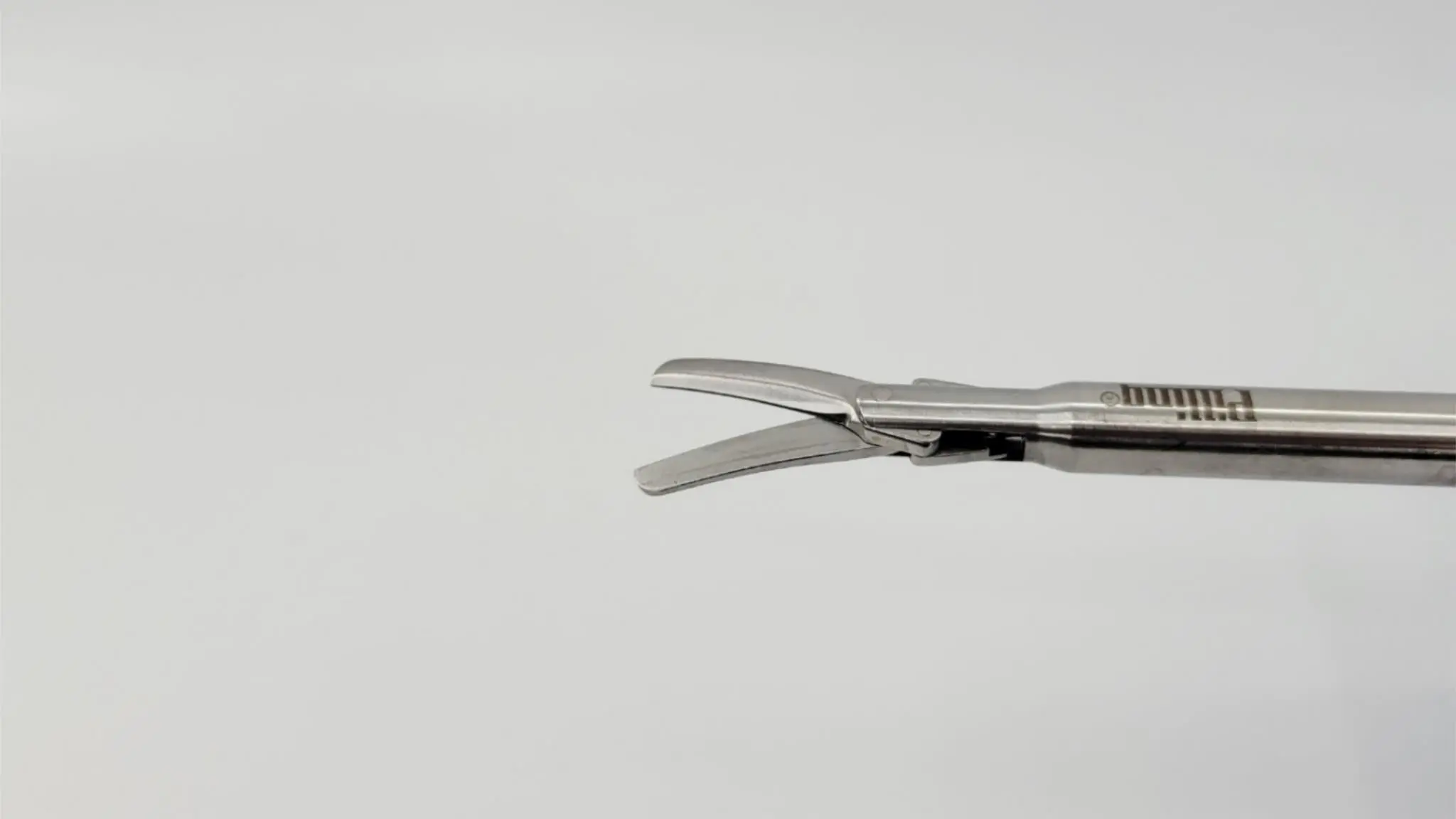 Pilling 211325A Landreneau Metzenbaum Scissors 1.7mm Tip Non-Locking 14-7/8" - Image 2