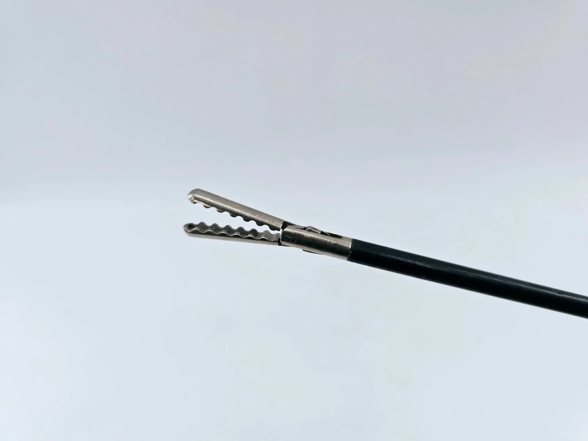 Richard Wolf 8394.2937 5mm Laparoscopic Grasper w/ 8393.0002 Handle 23-3/4" - Image 4