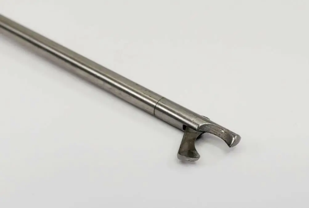 Richard Wolf 8398.02 Hook Scissor Arthroscopy 12-7/8" - Image 3