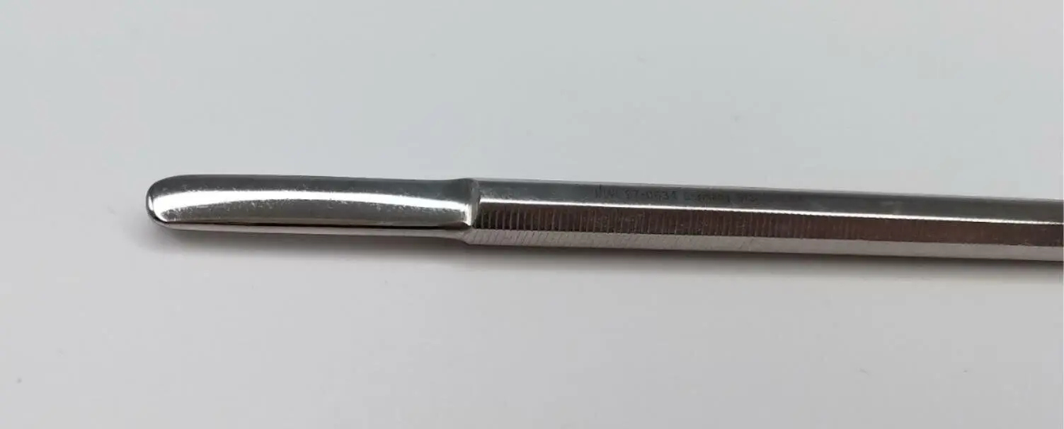 Sklar 97-0634 Orthopedic 5mm x 20mm Locke Single End Elevator 4-1/2" Used - Image 3