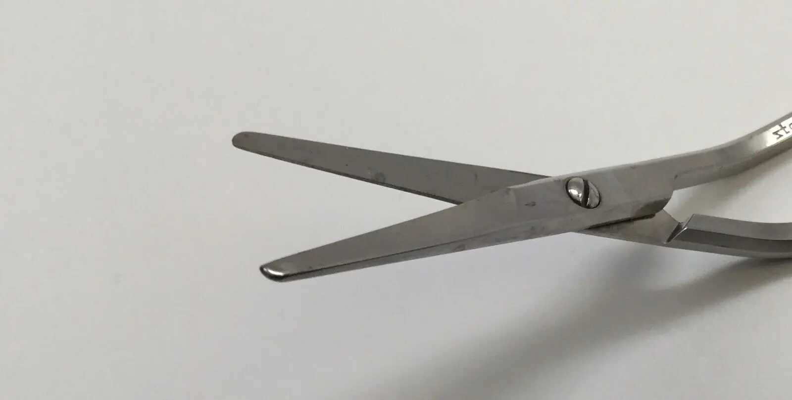 Storz N5058 Foman Dorsal Scissors ENT Surgical Instrument 134mm / 5.3" – Used - Image 3