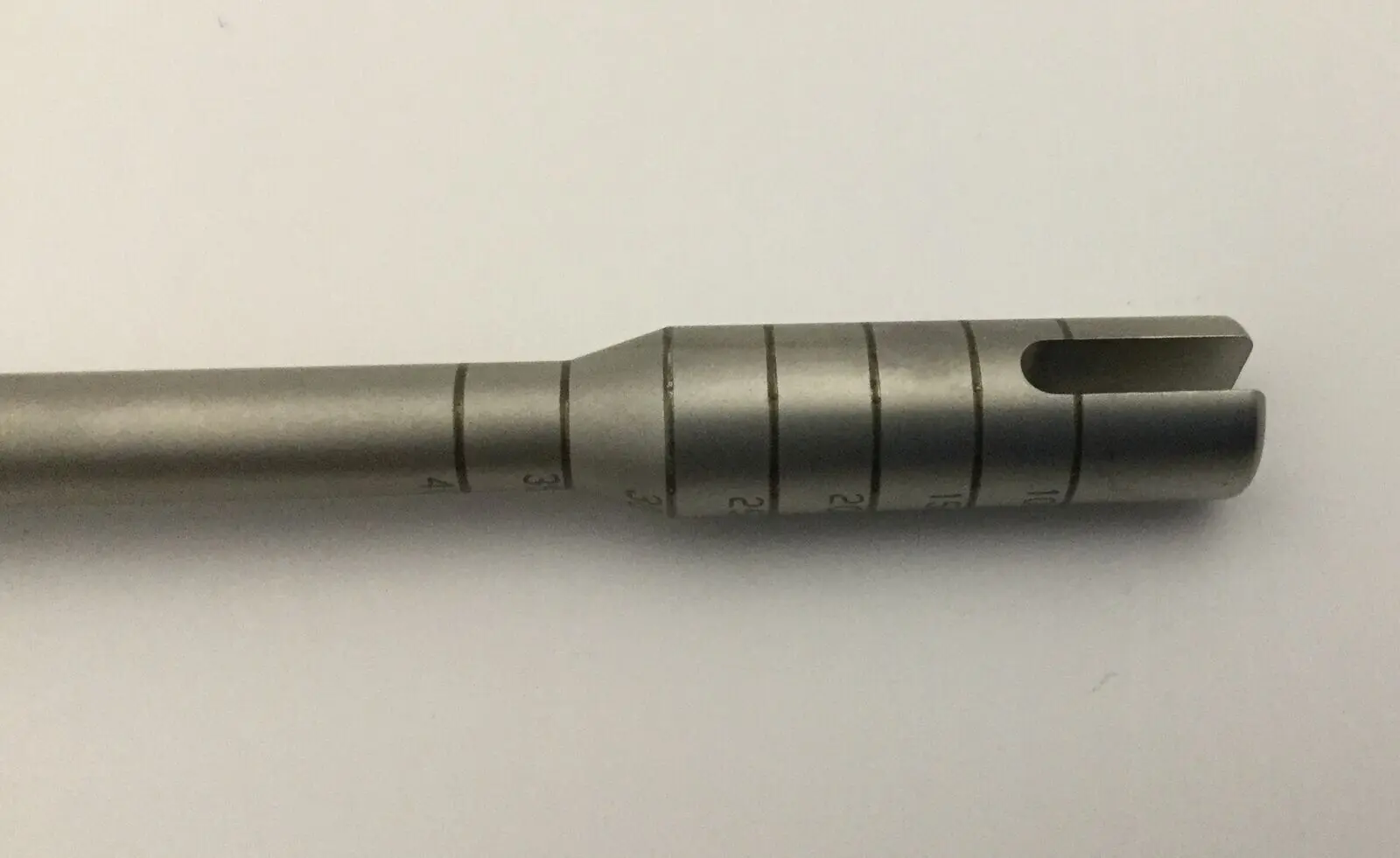 Stryker 234-500-208 Orthopedic 10mm Guide 6-1/2" - Image 3