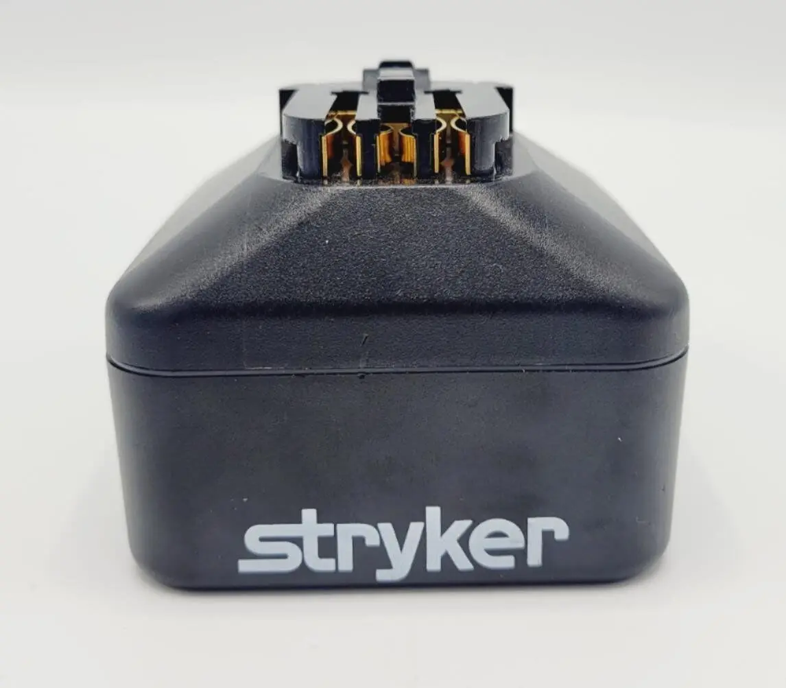 Stryker 7212-000-000 SmartLife Small Battery Pack 0 Over Temp History / 202 Uses - Image 2