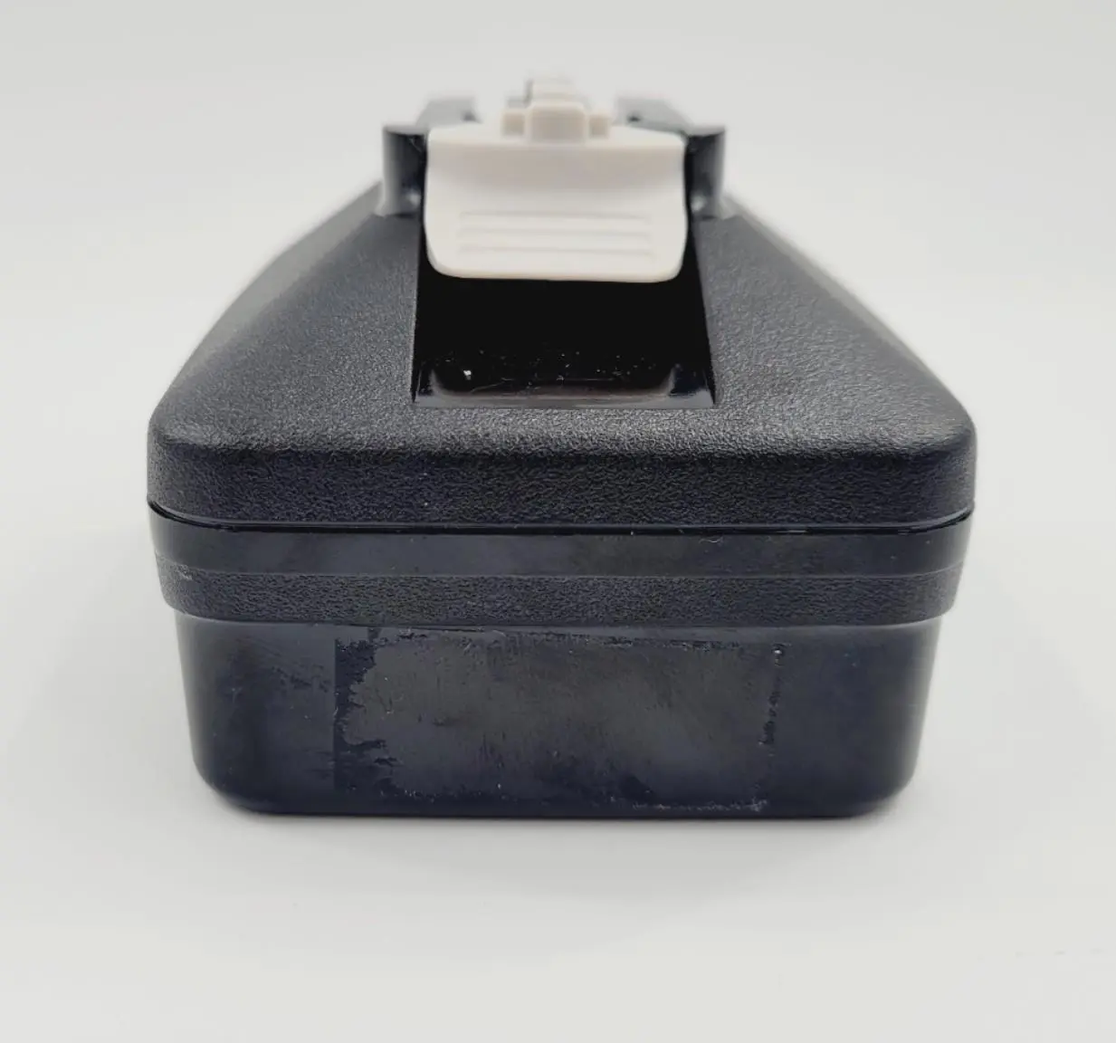 Stryker 8212-000-000 System 8 Lithium-Ion Battery Small w/ Over Temp History 26 Uses - Image 4