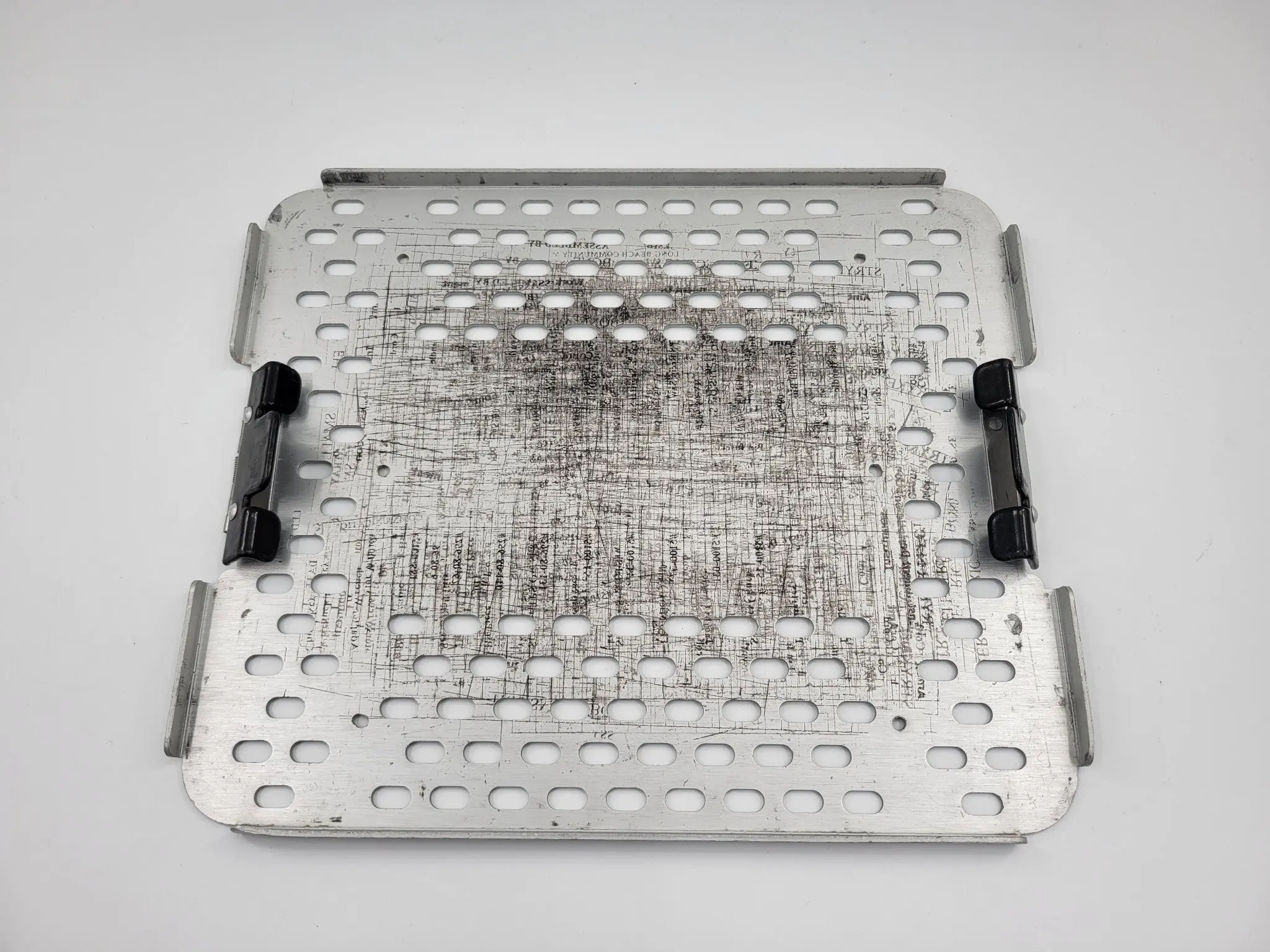 Stryker handpiece sterilization case Total Performance System Handpiece Sterilization Case 12-1/4" x 4-3/4" - Image 3