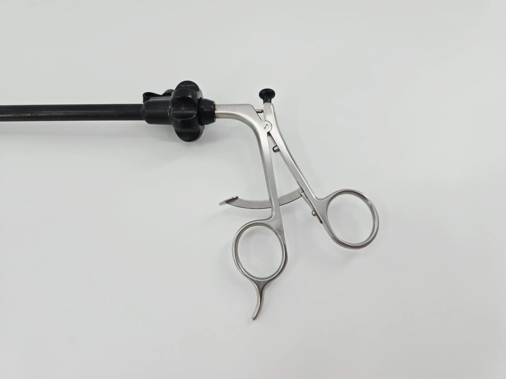 Stryker Laparoscopic Grasper250-080-230 Laparoscopic Grasper w/ 250-080-244 2x3 Teeth Claw Insert 18" - Image 3