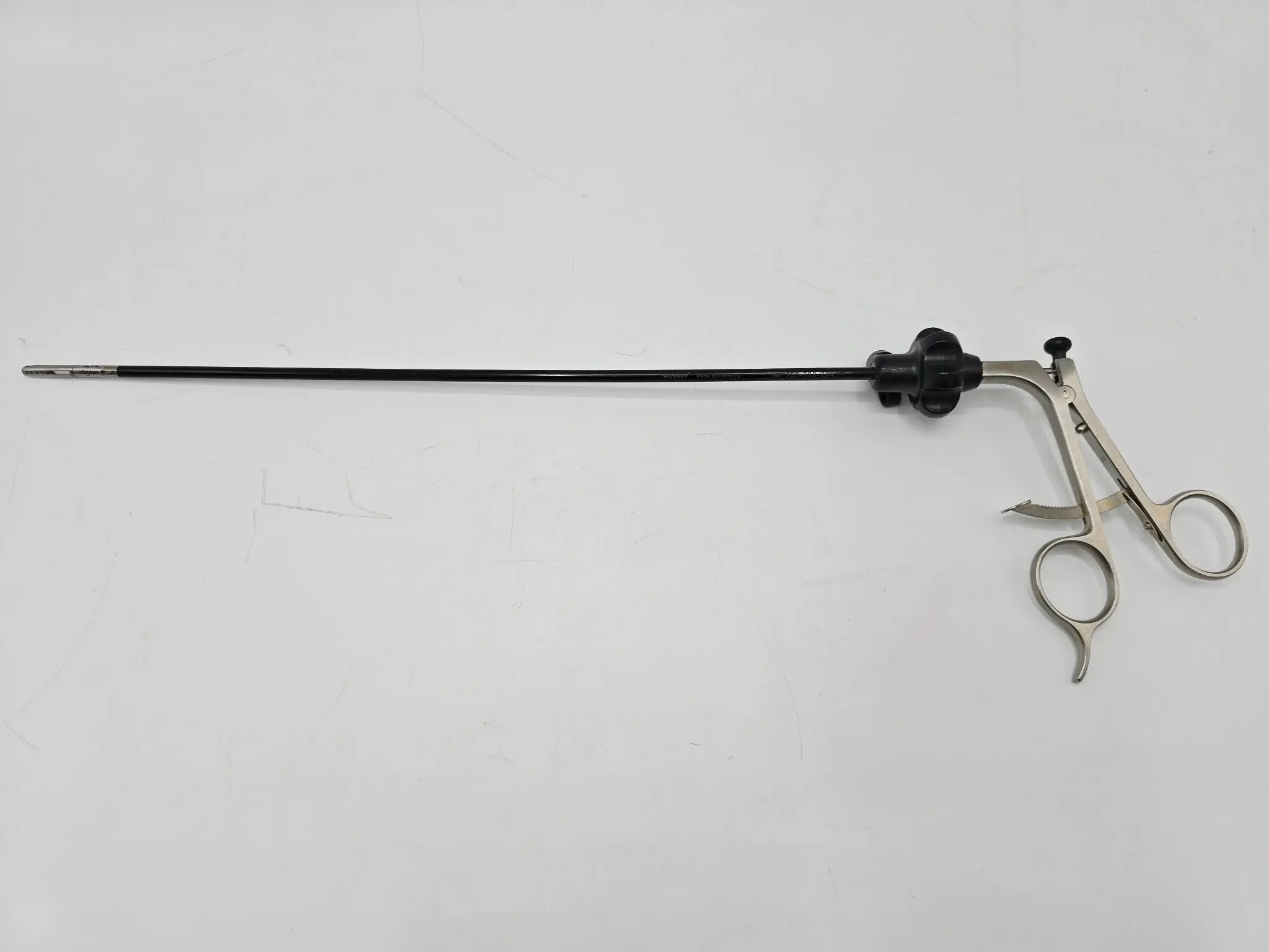 Stryker Laparoscopic Grasper 250-080-234 Laparoscopic Grasper & 250-080-312 Fenestrated Shertl Insert - Image 2