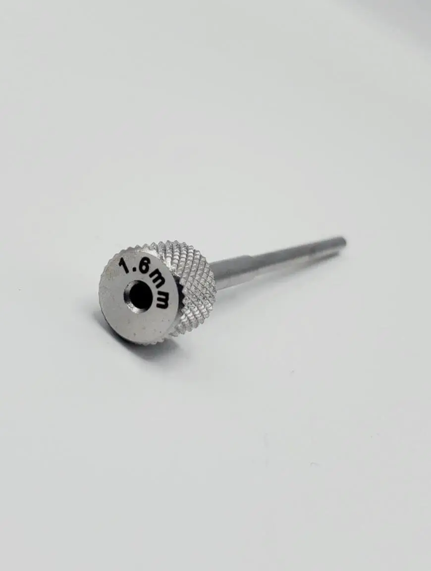 Synthes 323.023 Sleeve Orthopedic 1.6mm 2-5/8" - Image 3