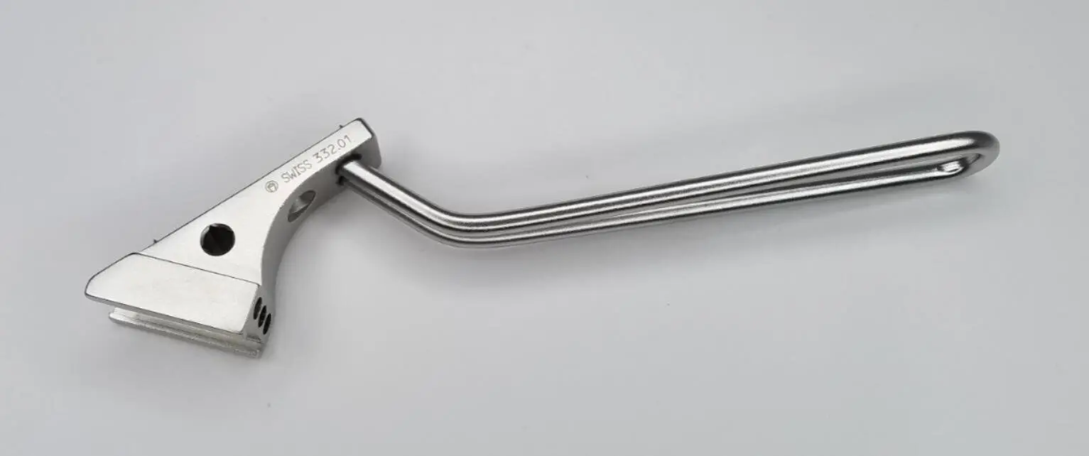 Synthes 332.01 Orthopedic 130° Angled Triple Drill Guide 7-1/2" - Image 2