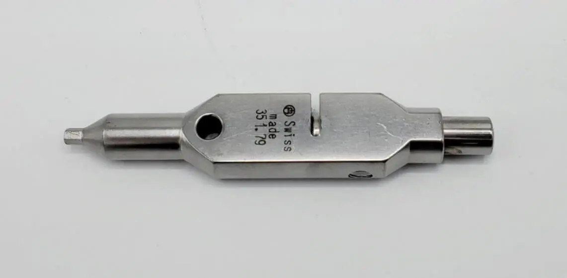 Synthes 351.79 Cutter Orthopedic Surgical Instrument Bone Wire Cutter - Image 4