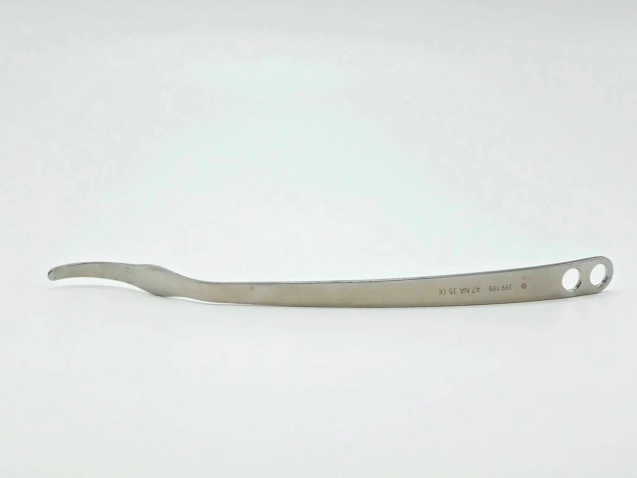 Synthes 399.195 Hohmann Retractor 8mm Round Tip 215mm - Image 5