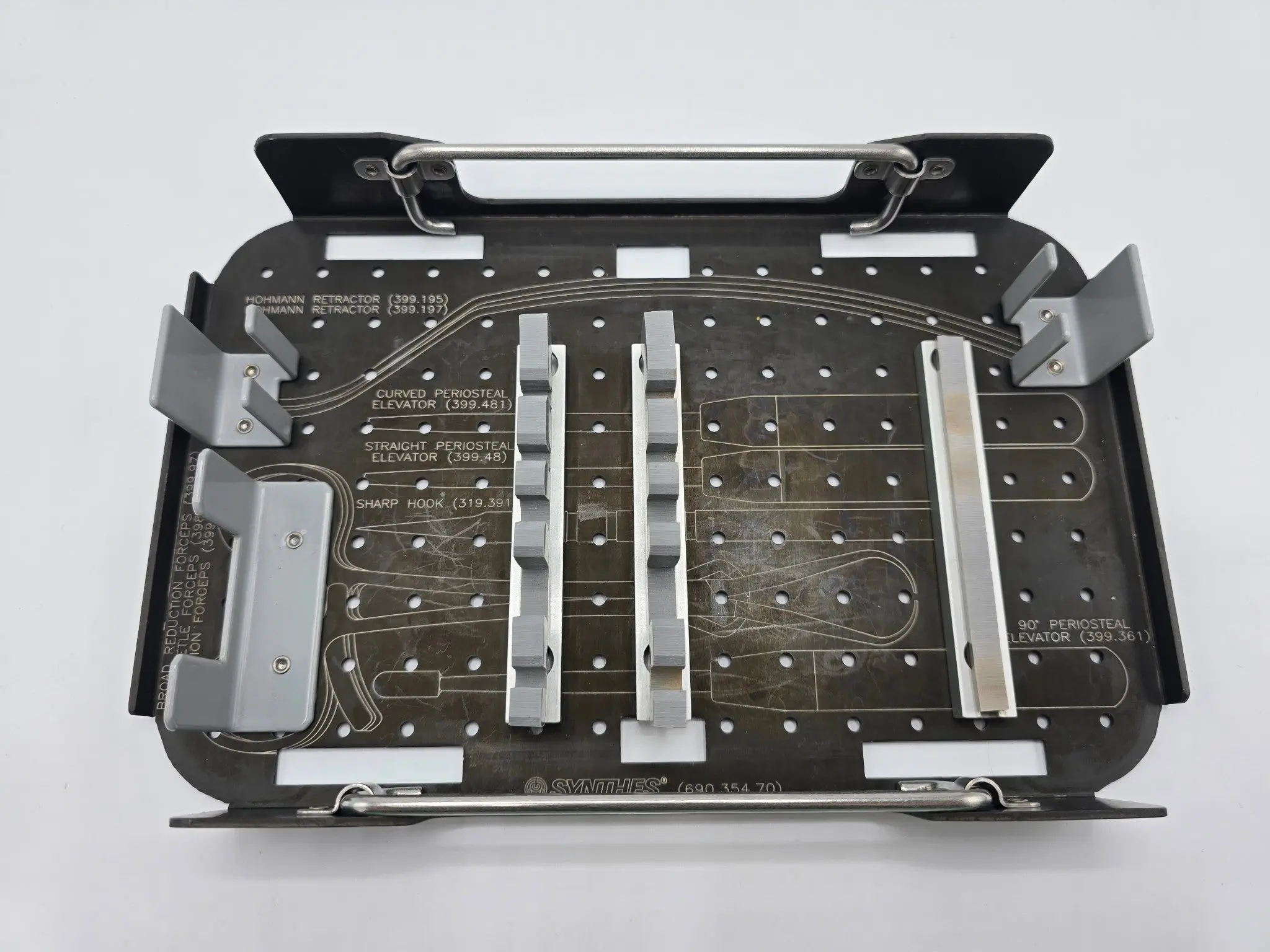 Synthes Modular Foot System Instruments Case Small Empty with Lid Surgical Storage - Image 2
