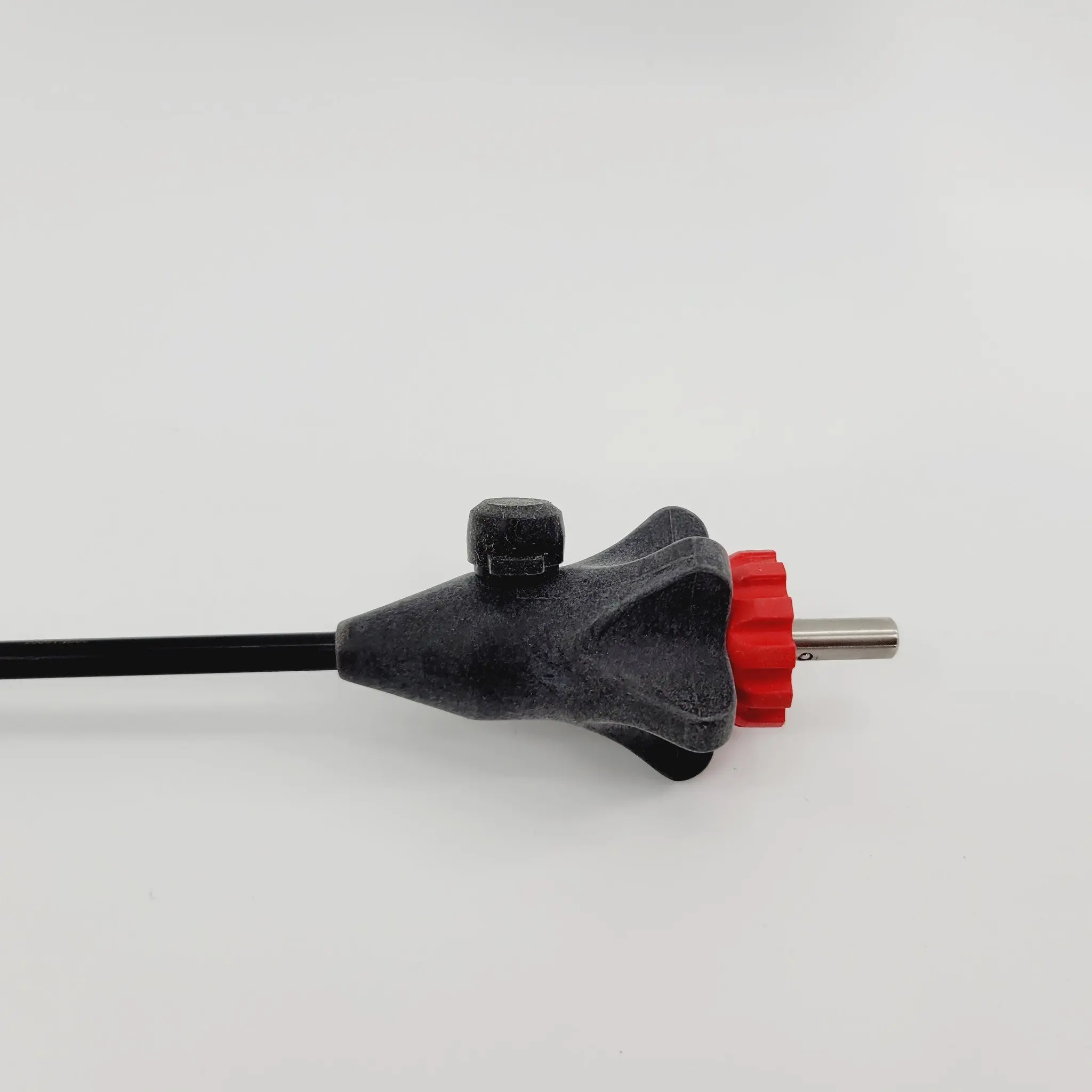 V. Mueller 256.99010U Shaft 5mm 16-1/4" - Image 3