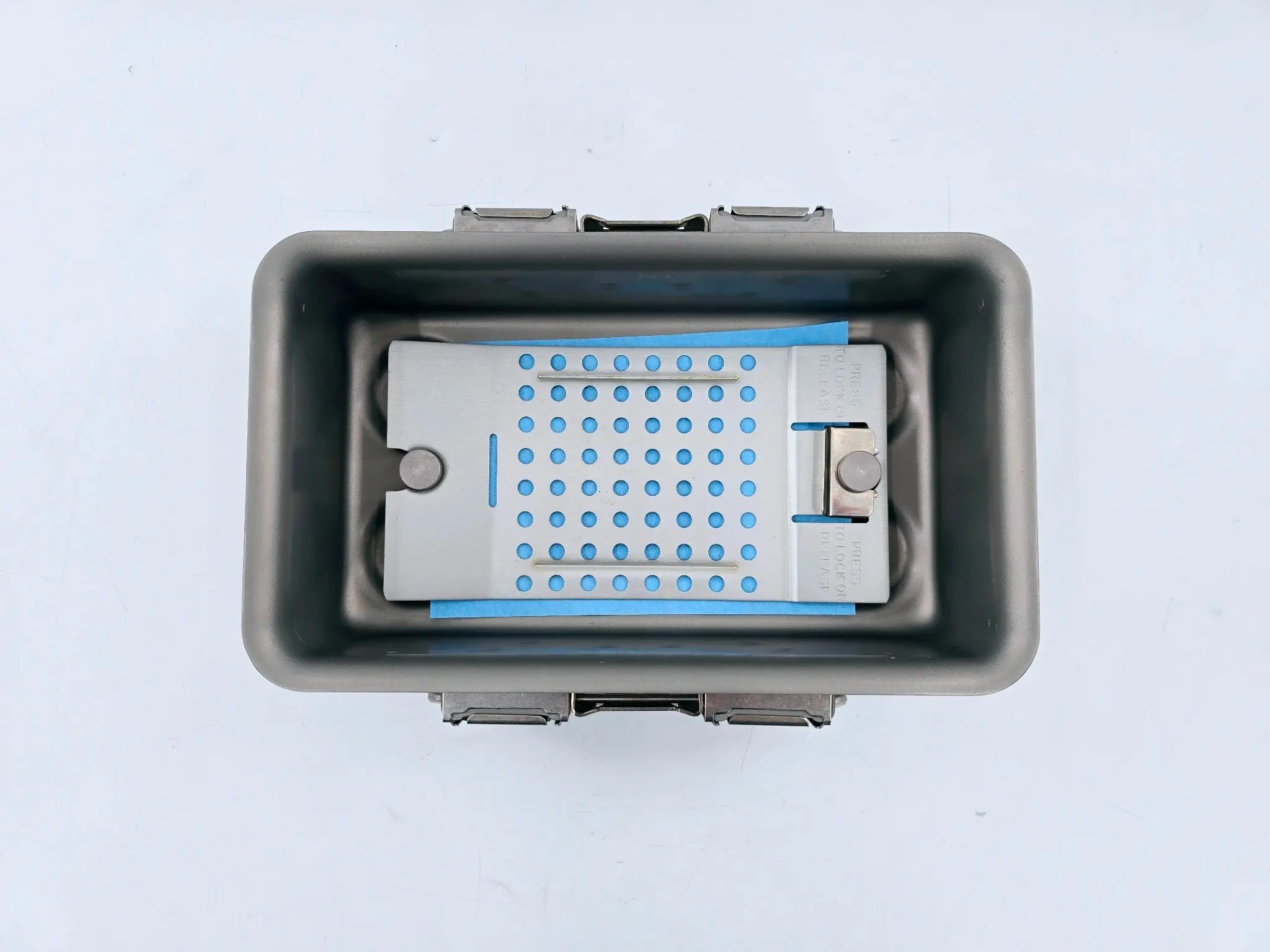 V. Mueller CD0-3B Genesis Mini Sterilization Container w/ Lid & Tray 3" - Image 5