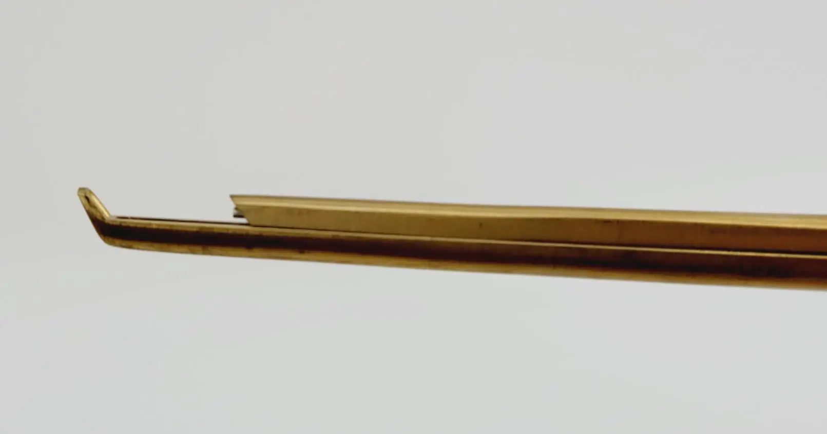 V. Mueller NL4258-83T T-Coat Micro Handle Thin Footplate 40° Upcutting 3mm Bite - Image 2