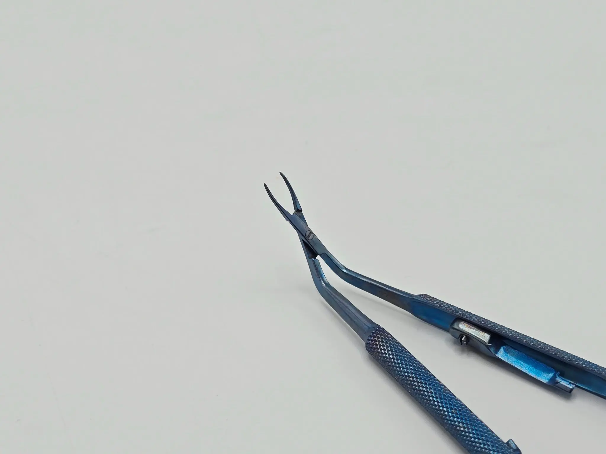V. Mueller OP0915-901 Fine Titanium Forceps Ophthalmic 4" - Image 3