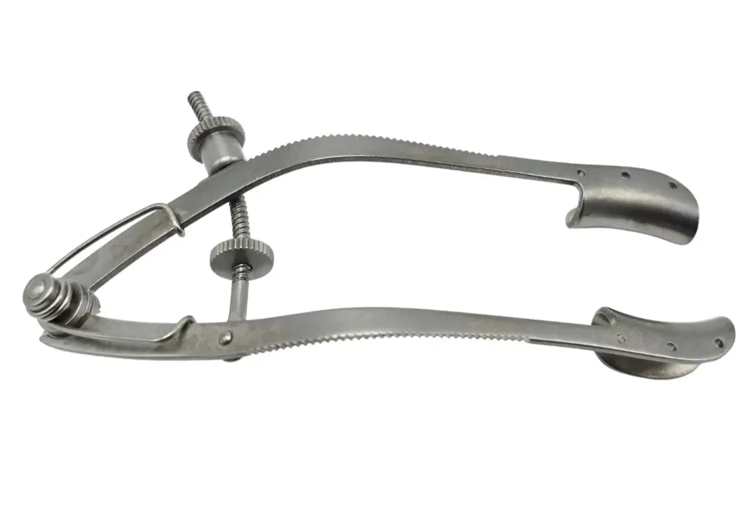 V. Mueller OP30 Lancaster Eye Speculum Blade 15 x 7 x 7.5mm Wide Solid Blades