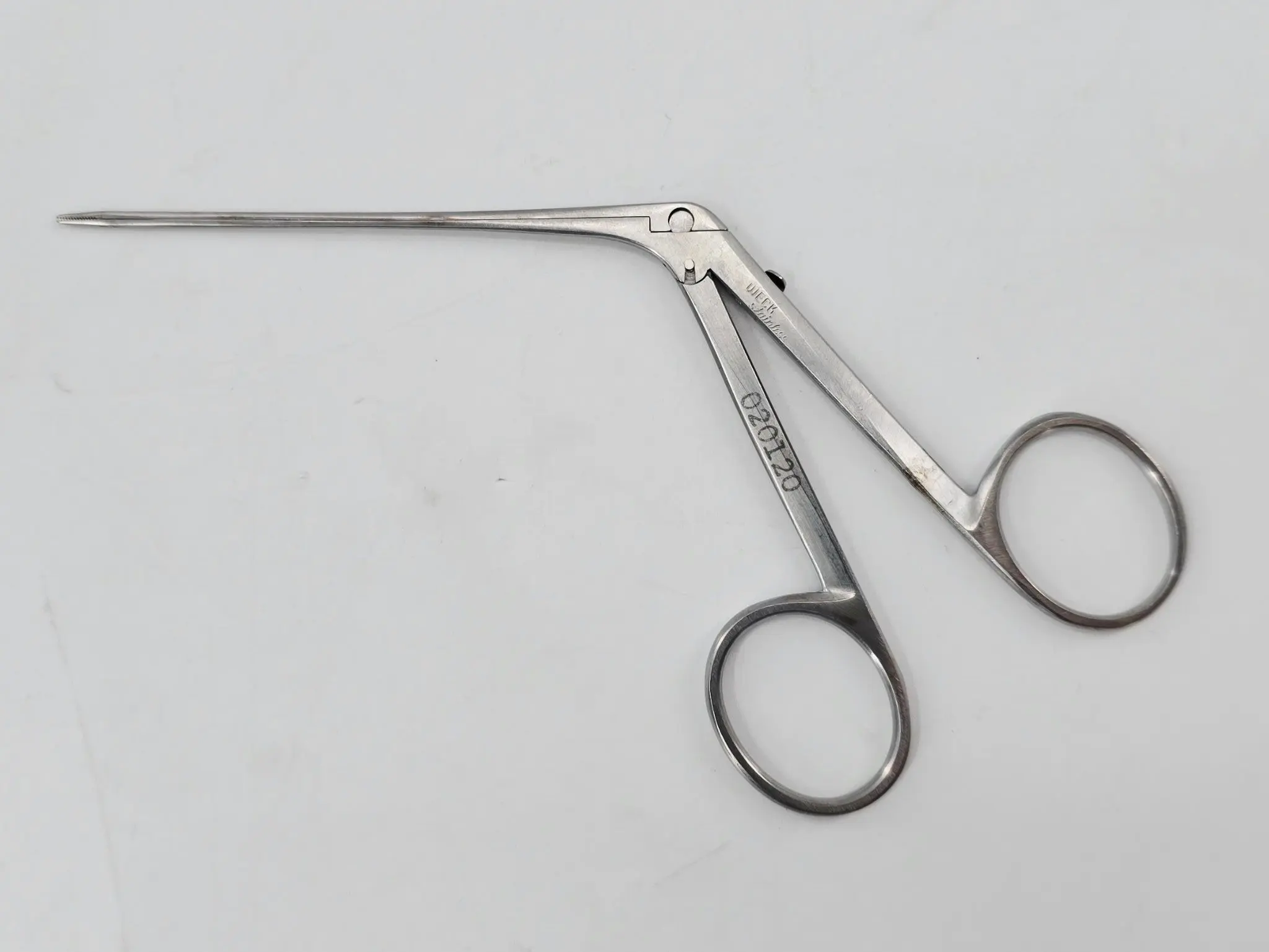 Weck 020120 Micro Alligator Grasping Forceps Serrated 6mm Jaws ENT 5-1/4" - Image 2